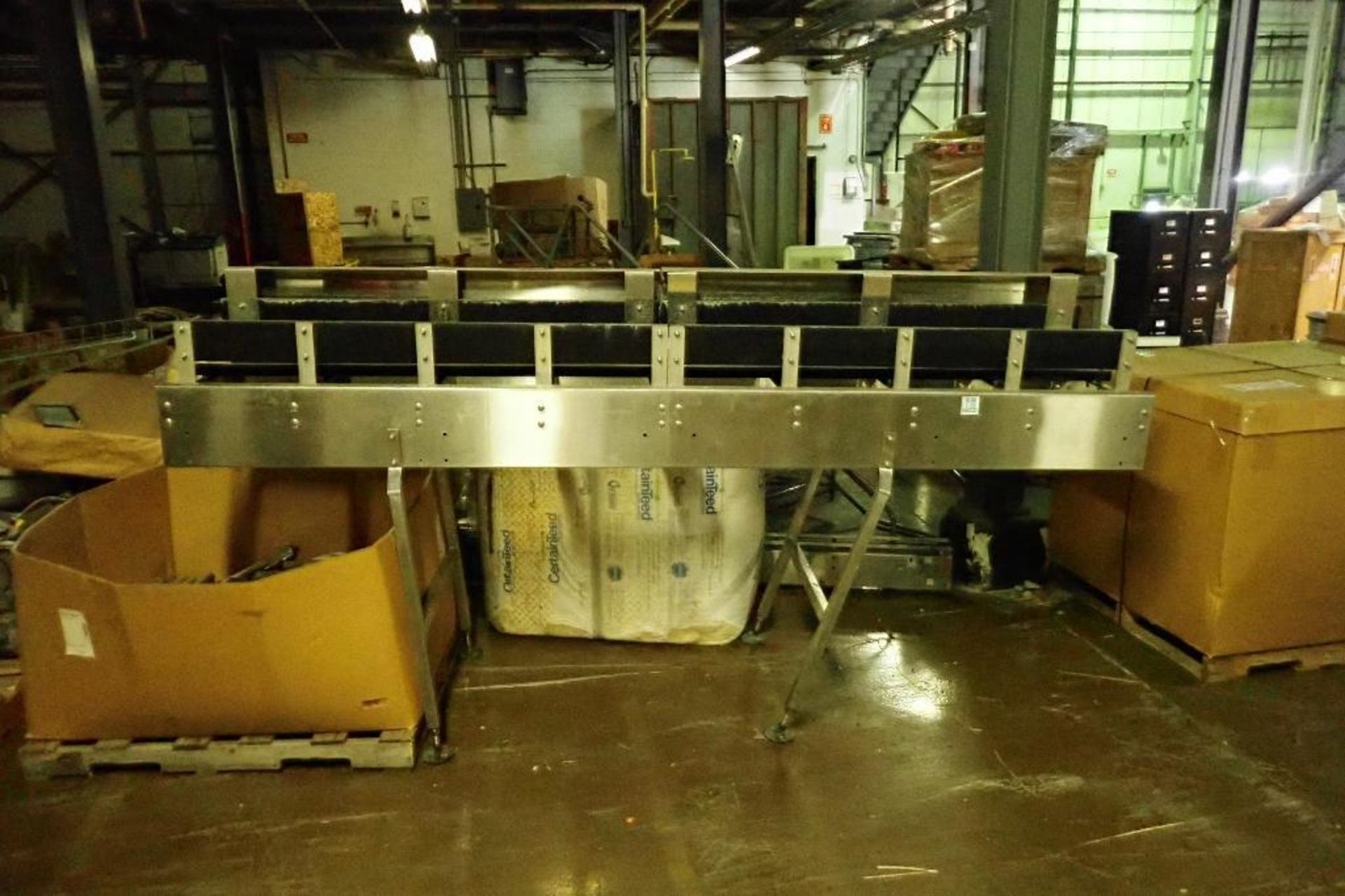 GC Evans lay down conveyor, 22 ft. long x 10 in. wide belt to lay down product to have hot product r - Bild 8 aus 9