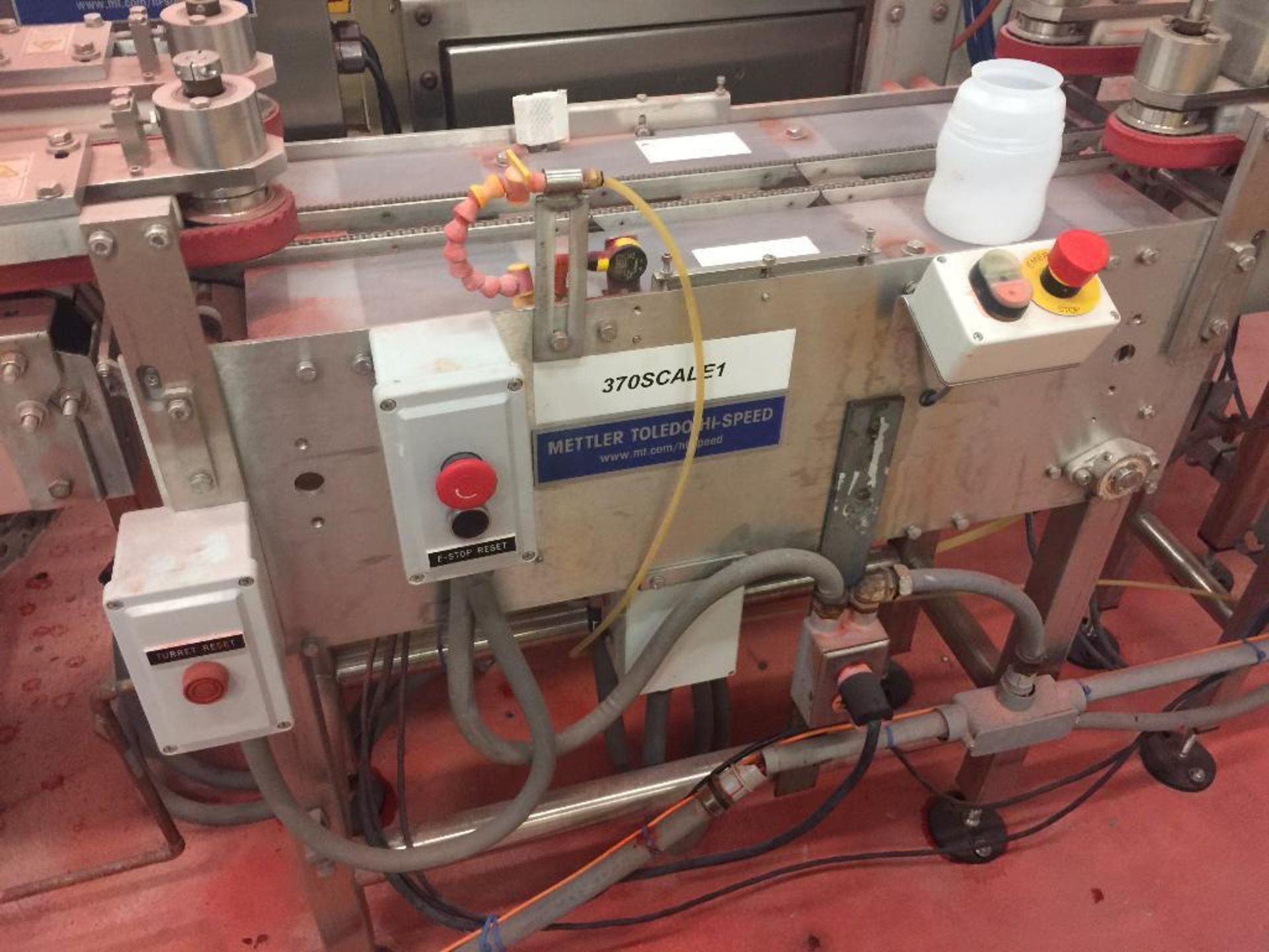 Mettler Toledo high speed checkweigher, 8 in. belt. (CW26) - ** Located in Medina, New York ** Riggi - Image 2 of 5