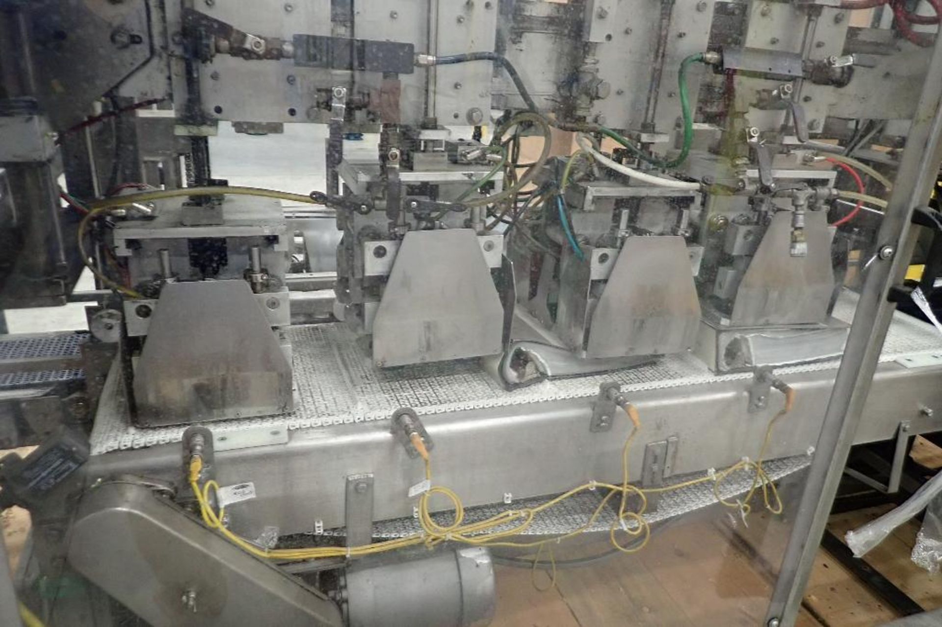 Osgood cup packer that goes with cup filler, controls. - ** Located in Buckner, Kentucky ** Rigging - Image 16 of 17