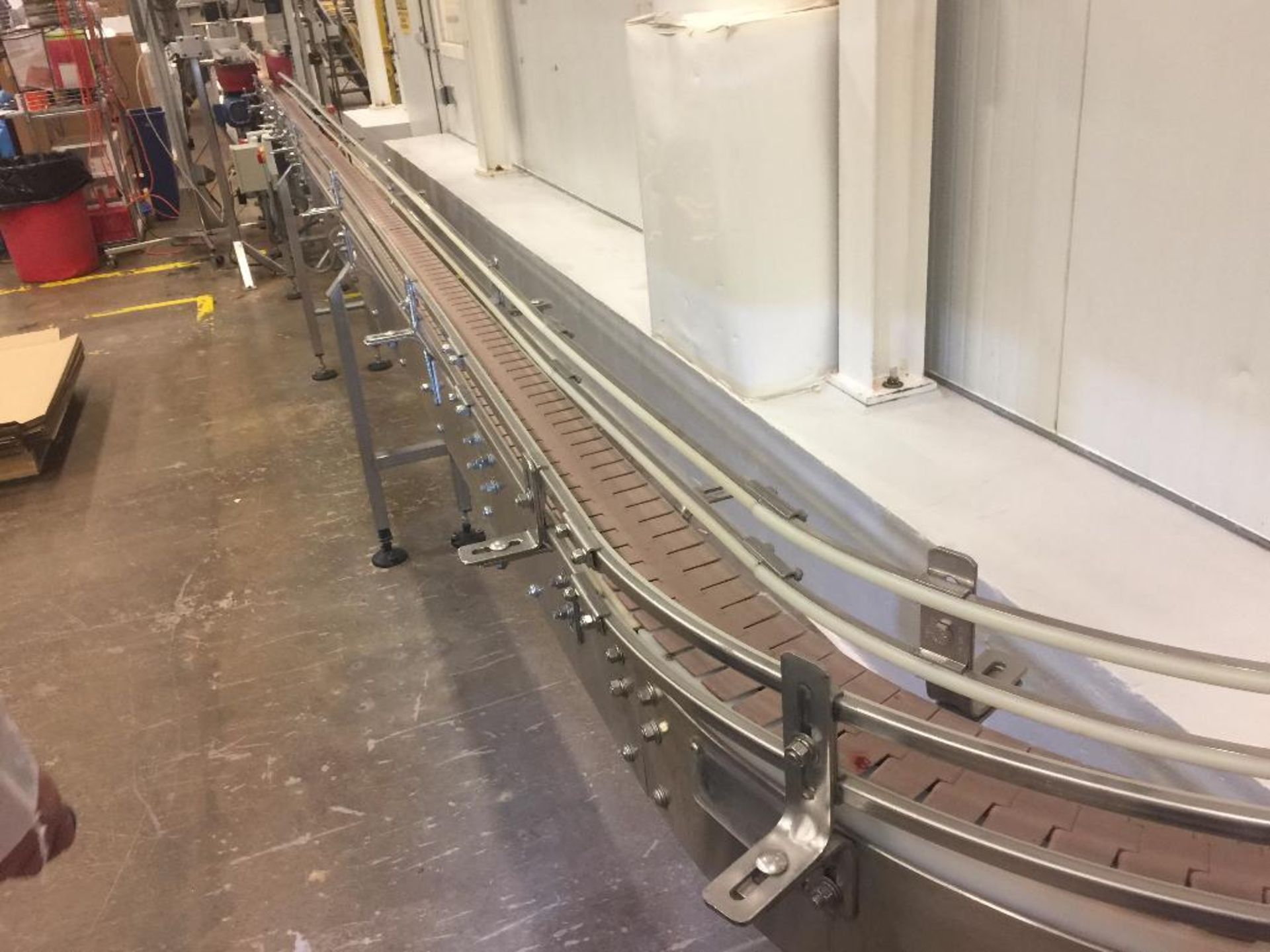 SS conveyor, 90 degree turn, 30 ft. x 4 1/2 in. table top chain belt, motor and drive.(FPC61) - ** L - Image 2 of 5