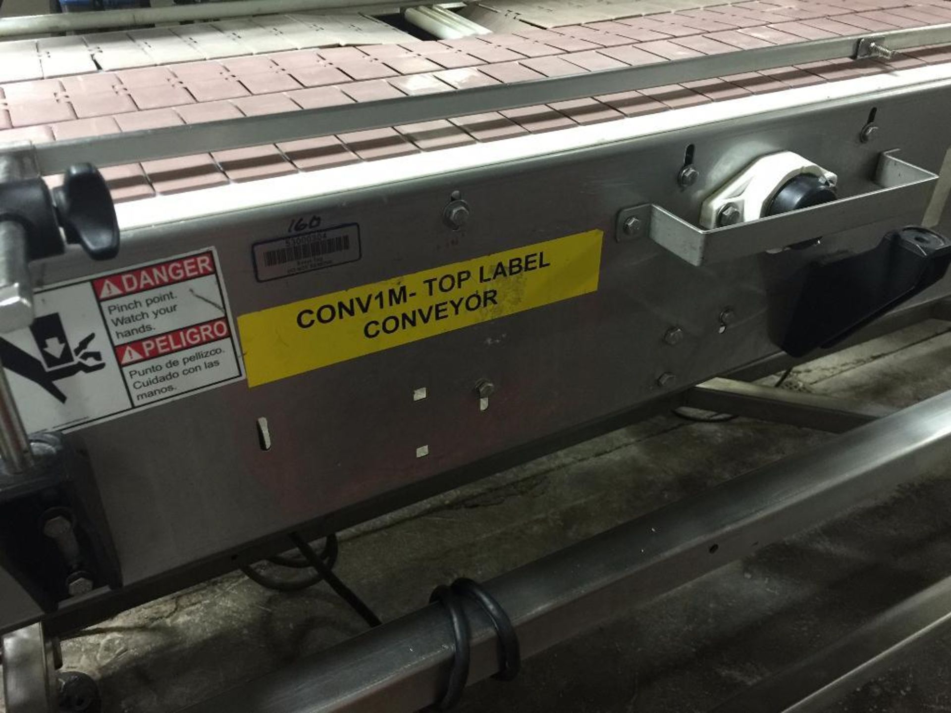 SS conveyor, 93 in. x 16 1/2 in. and 3 belts, motors and drives. - ** Located in South Beloit, Illin - Bild 2 aus 17