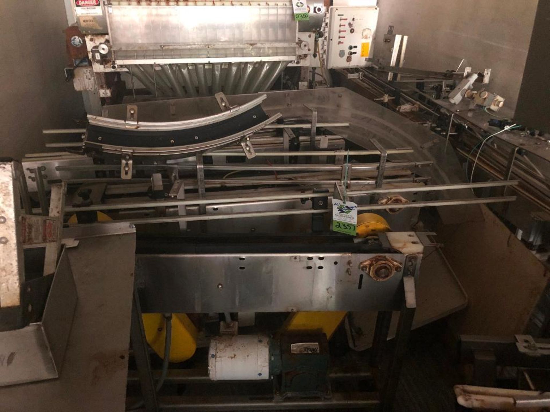 Misc. SS frame conveyor, missing belt; aluminum skate conveyor, misc. conveyor parts (LOT) - ** Loca