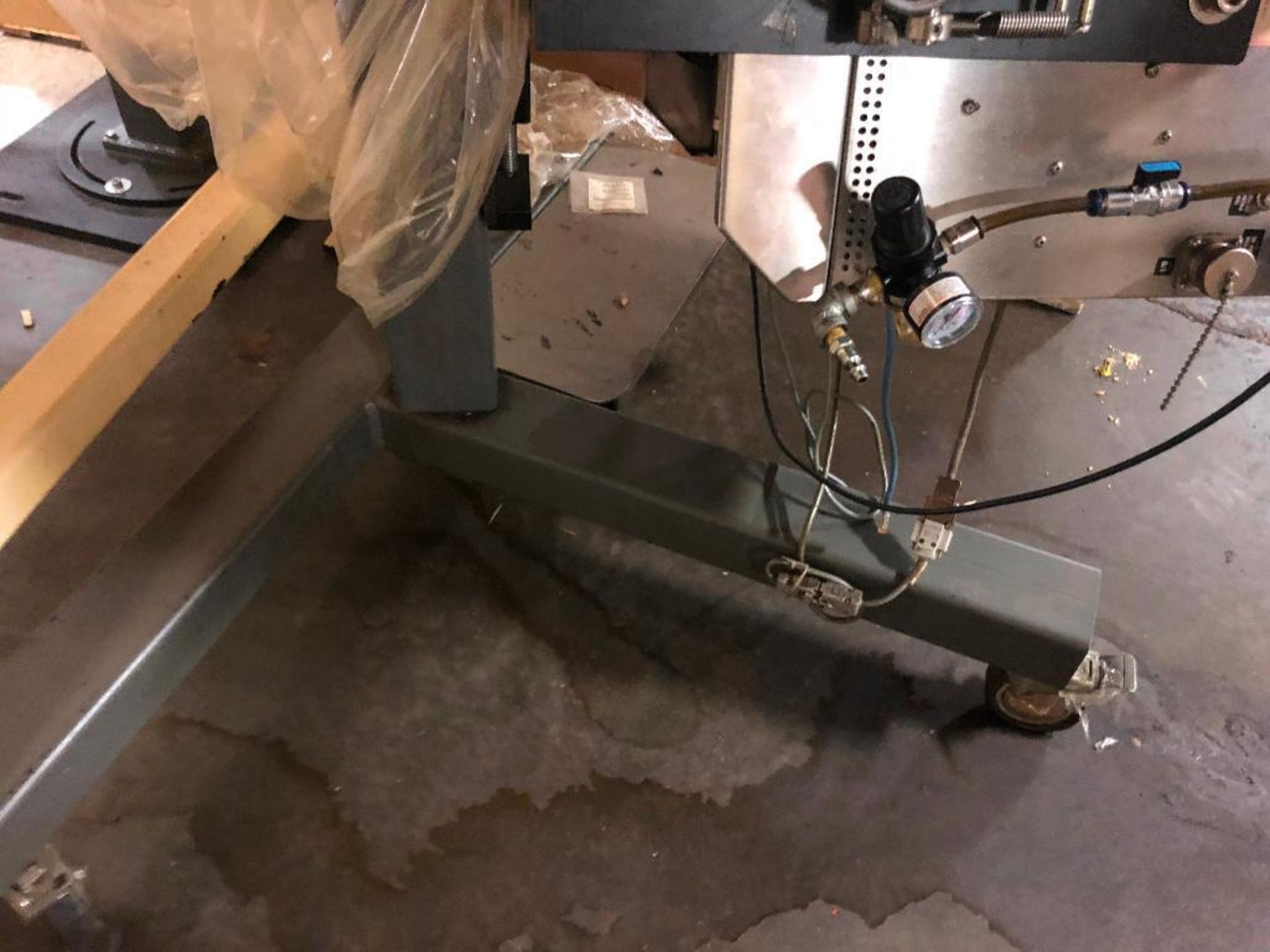 Pressure sensitive labeler on stand - ** Located in South Beloit, Illinois ** Rigging Fee: $150 - Image 8 of 8