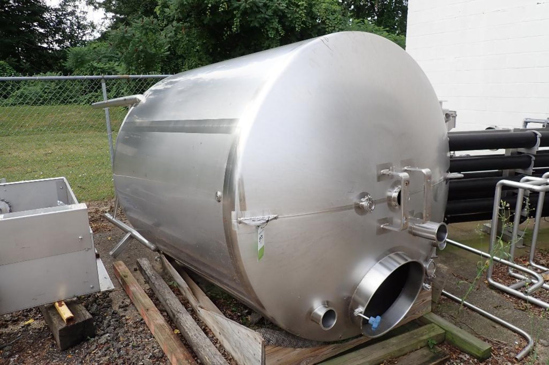 SS mix tank {Located in North East, PA}