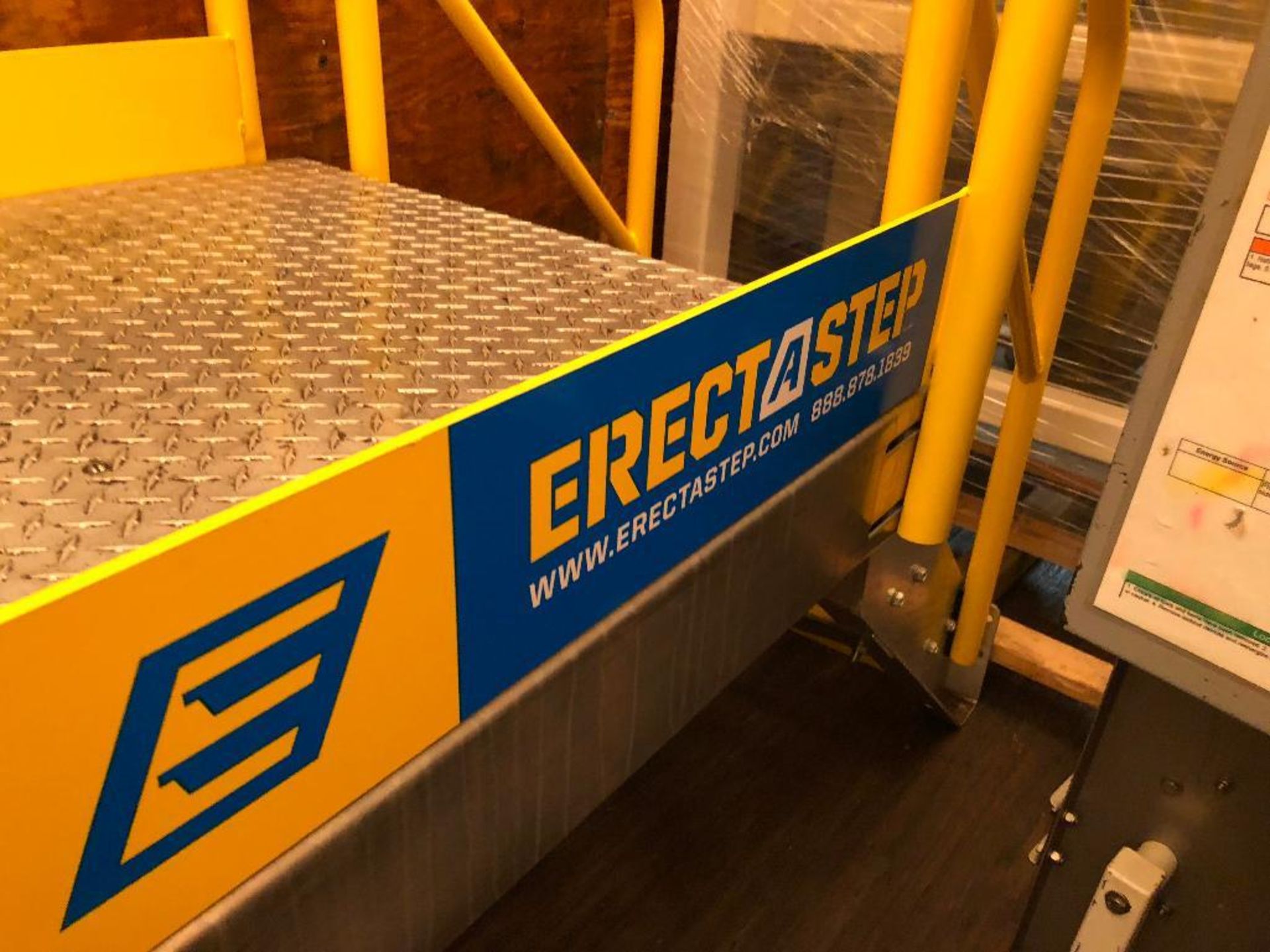 Erecta step aluminum conveyor crossover {Located in Womelsdorf, PA} - Bild 4 aus 6