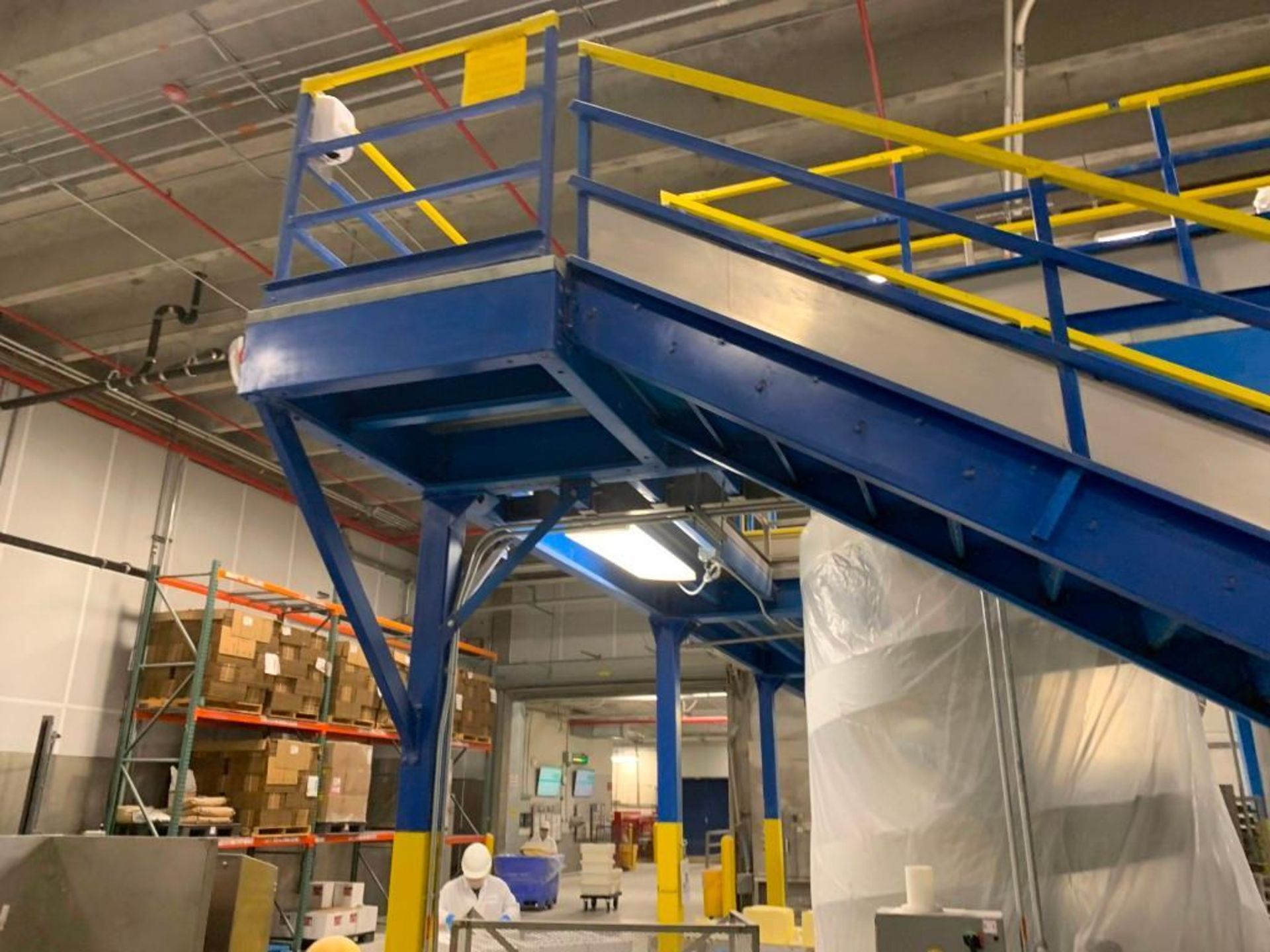 Mild steel mezzanine {Located in Lodi, CA} - Bild 14 aus 24