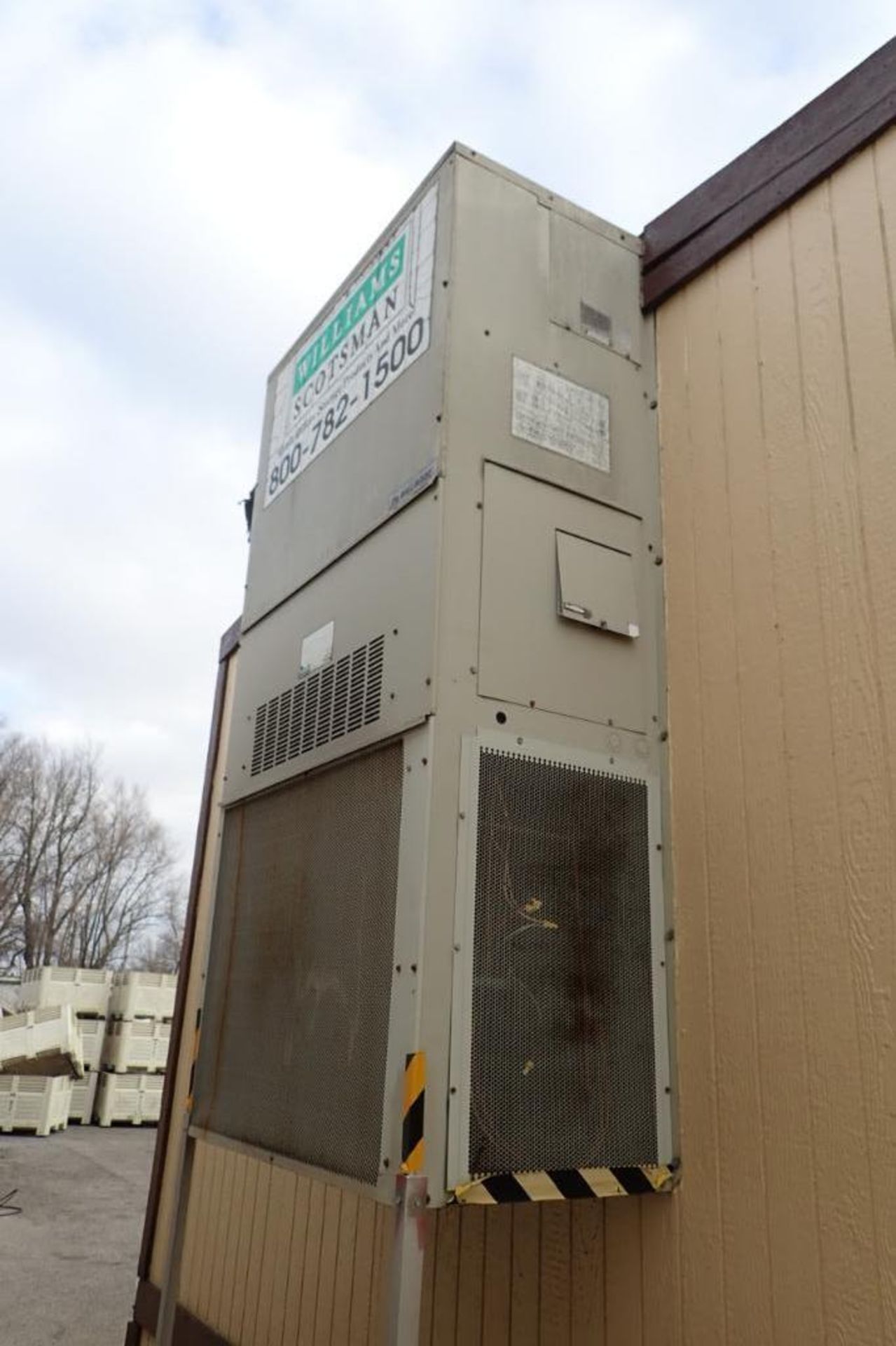 Mobile office trailer {Located in Plymouth, IN} - Bild 2 aus 12