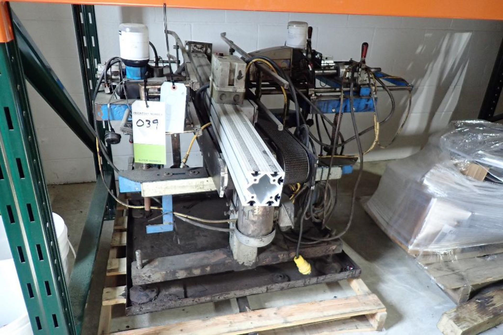 Marsh 8000 ink jet coder {Located in North East, PA}