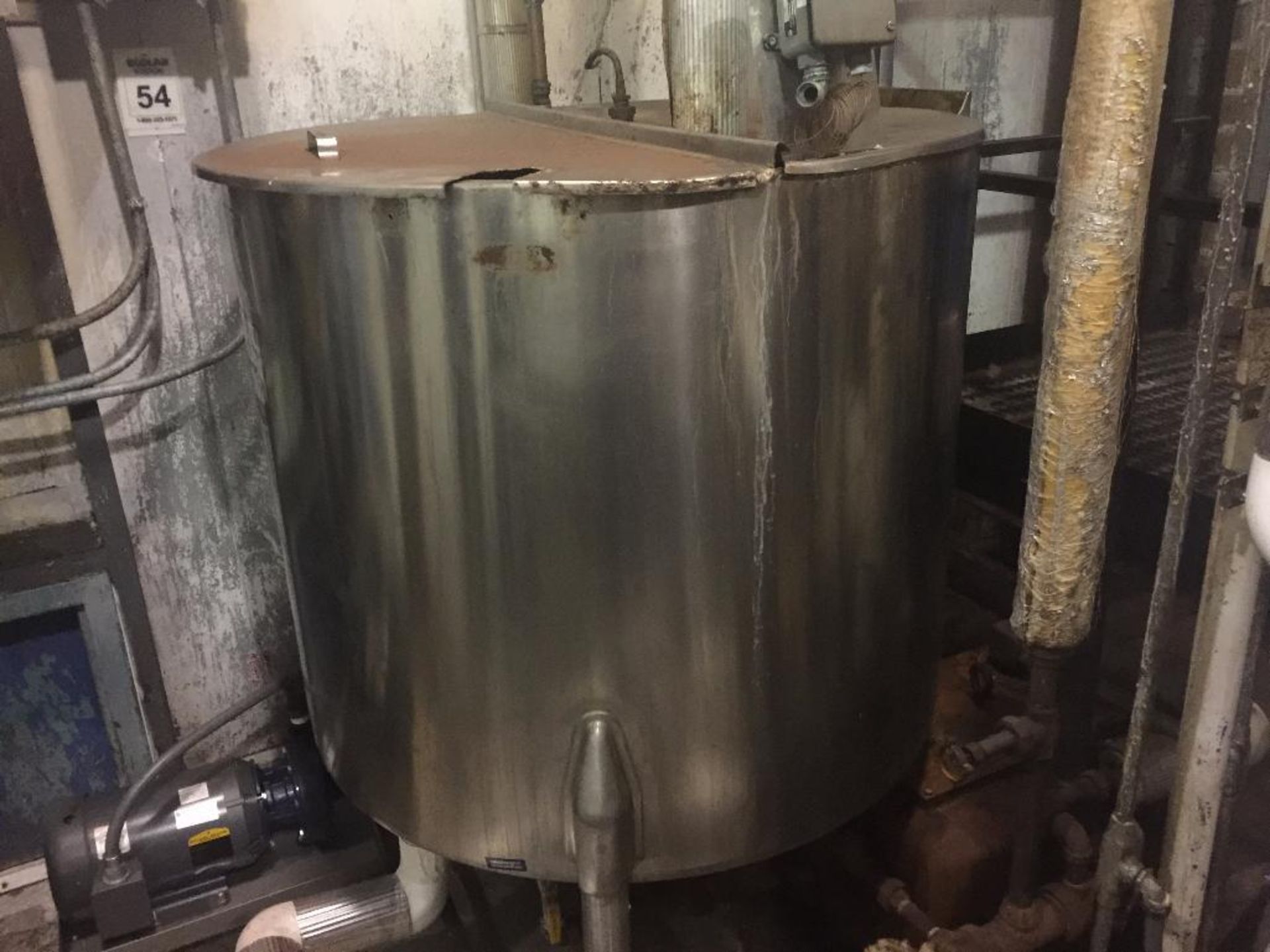 1989 Viatec SS jacketed tank {Located in Forest Park, GA}