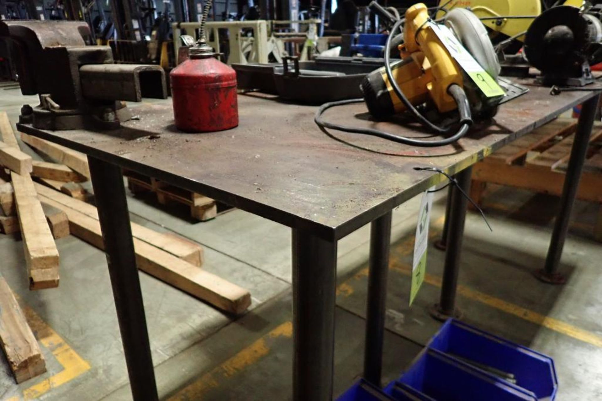 Mild steel welding table {Located in Plymouth, IN} - Bild 3 aus 5