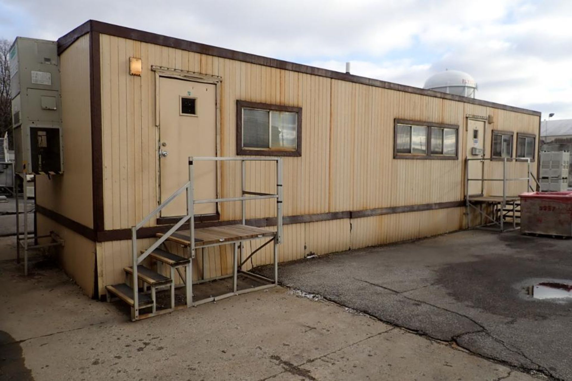 Mobile office trailer {Located in Plymouth, IN}