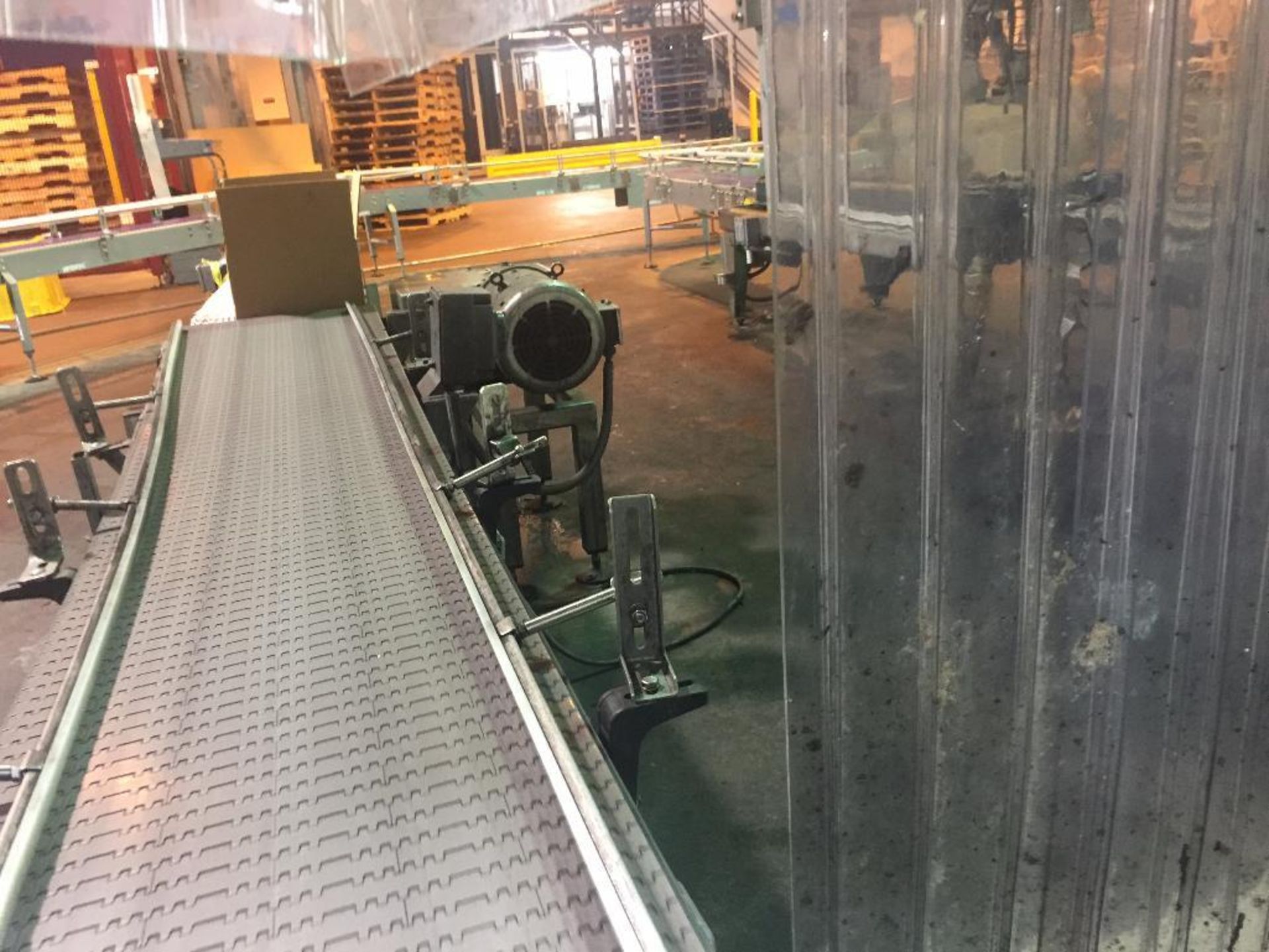 Plastic belt conveyor {Located in College Park, GA} - Bild 4 aus 4