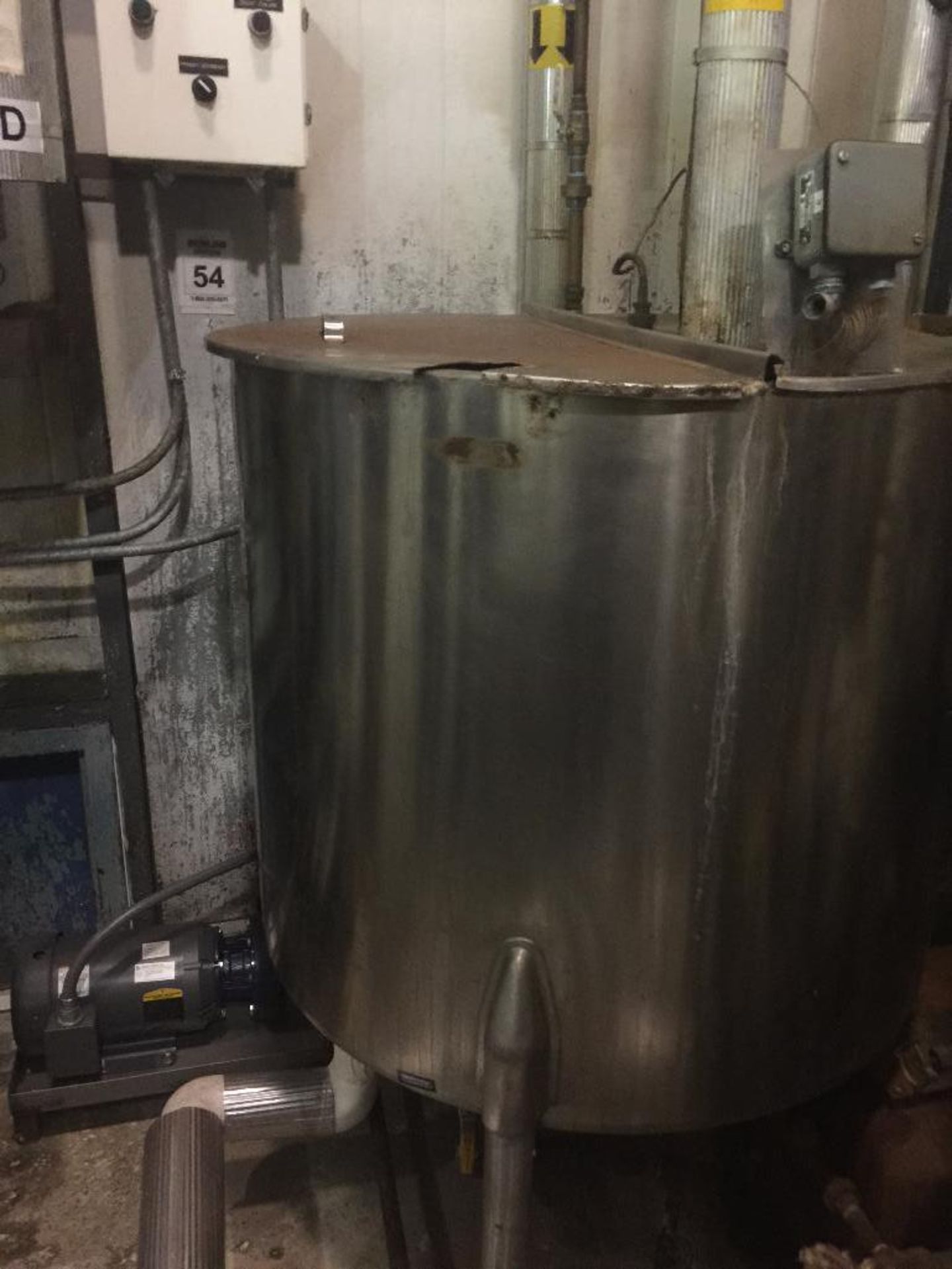 1989 Viatec SS jacketed tank {Located in Forest Park, GA} - Image 2 of 9