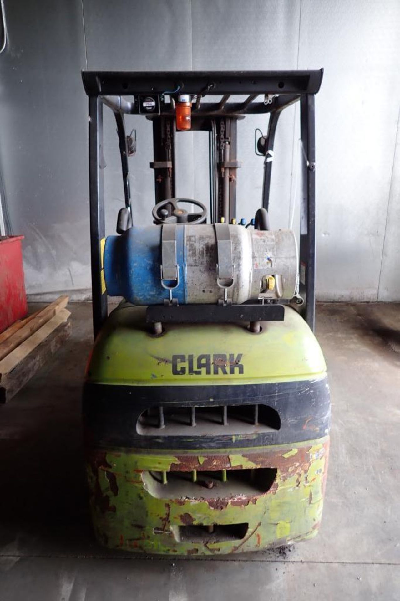 Clark propane forklift {Located in Plymouth, IN} - Image 3 of 11