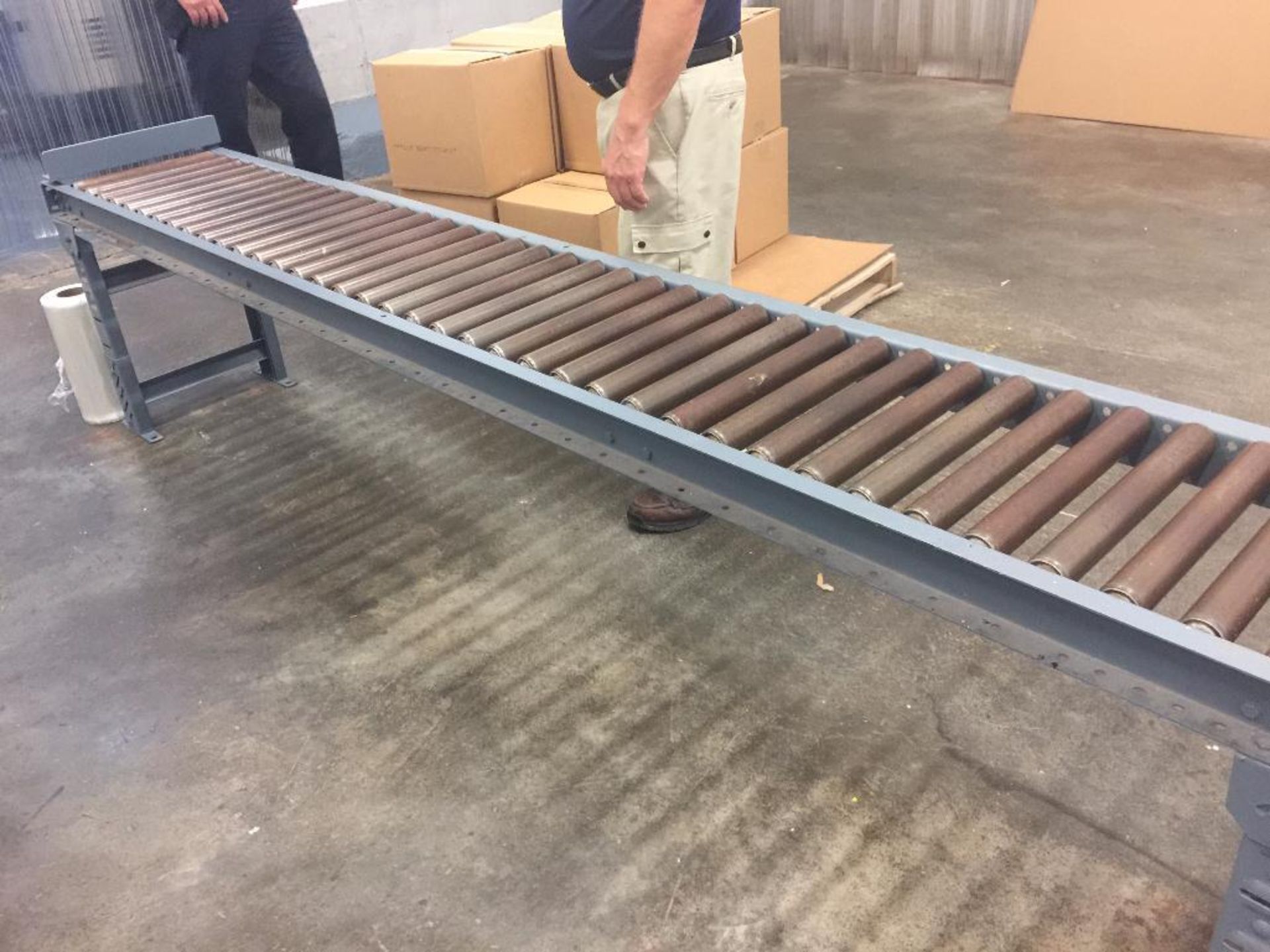 180 degree case conveyor {Located in Forest Park, GA} - Bild 3 aus 4