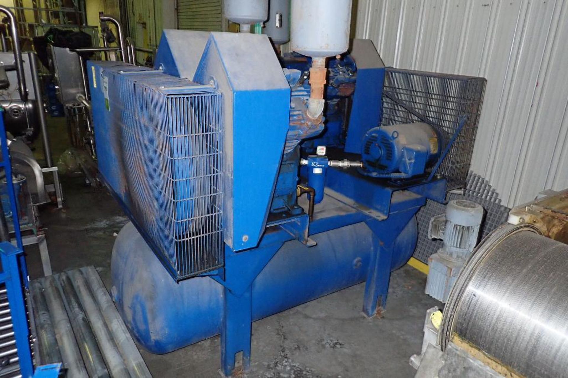 Quincy dual compressor package {Located in North East, PA} - Image 2 of 17