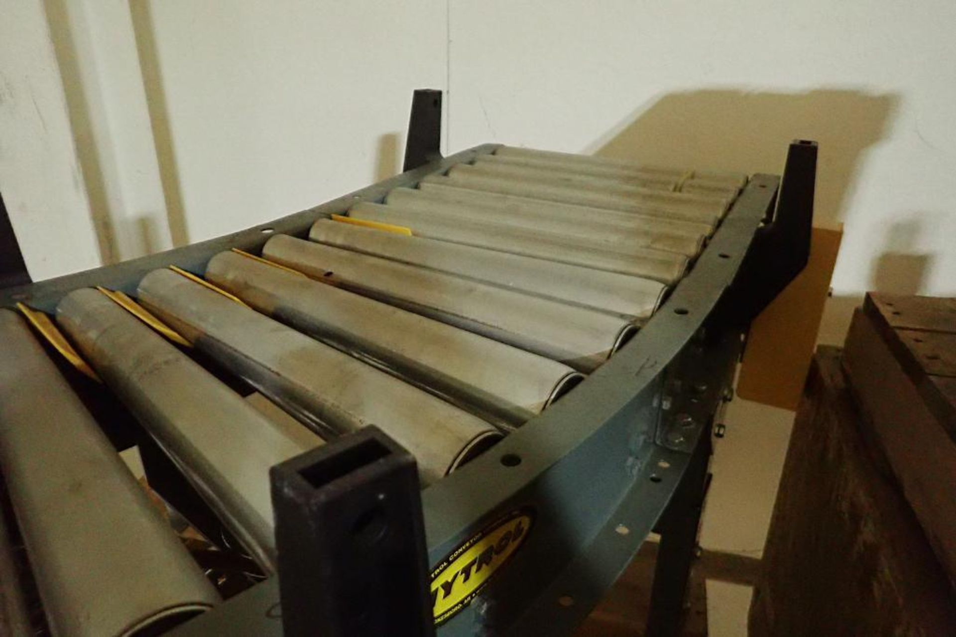 Unused Hytrol 22.5 degree case conveyor {Located in North East, PA} - Image 4 of 7