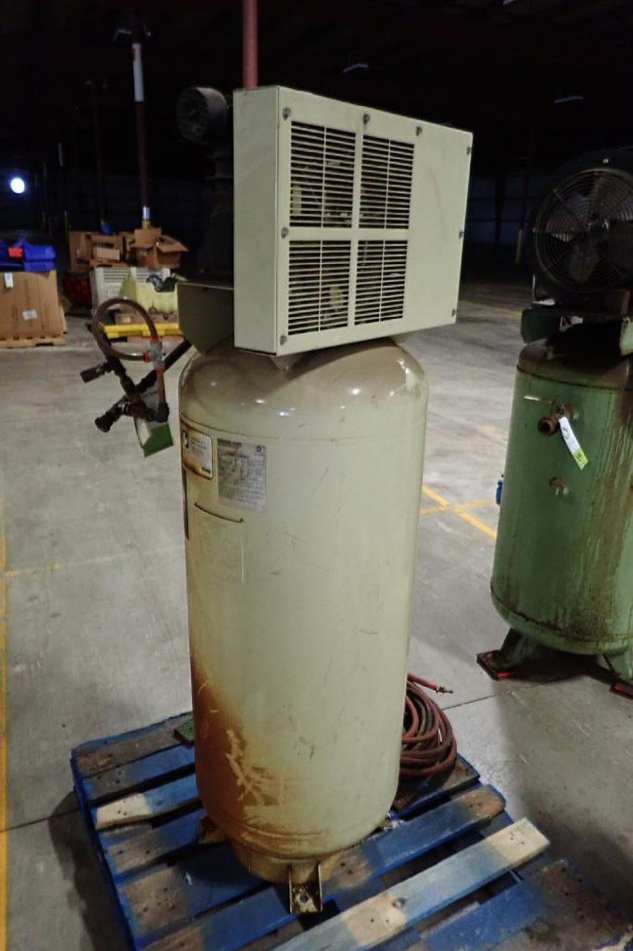 Ingersoll-Rand 60 gal. vertical air compressor {Located in Plymouth, IN} - Image 6 of 8