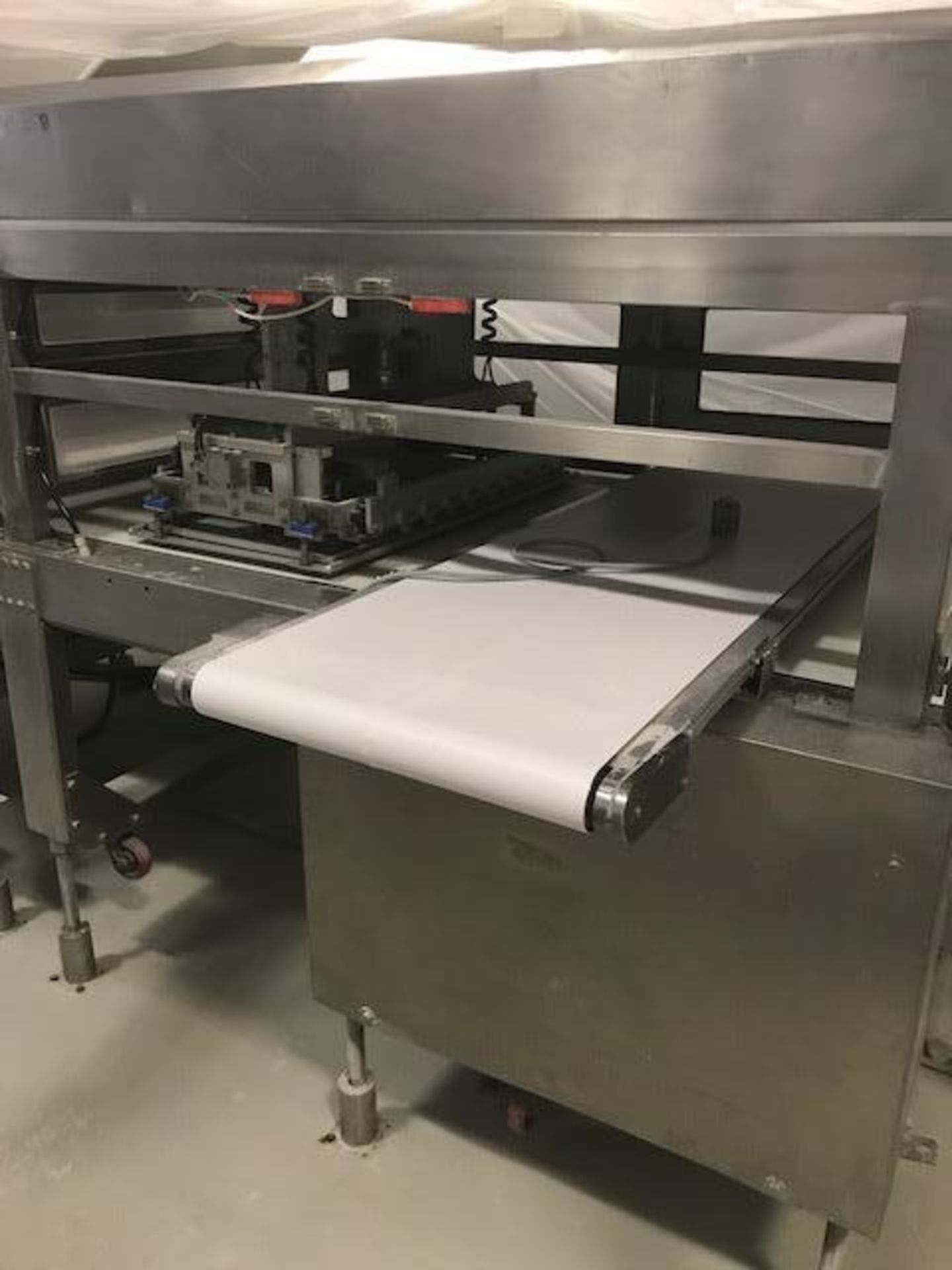 Canol waste dough removal pick and place {Located in Lodi, CA} - Image 2 of 3