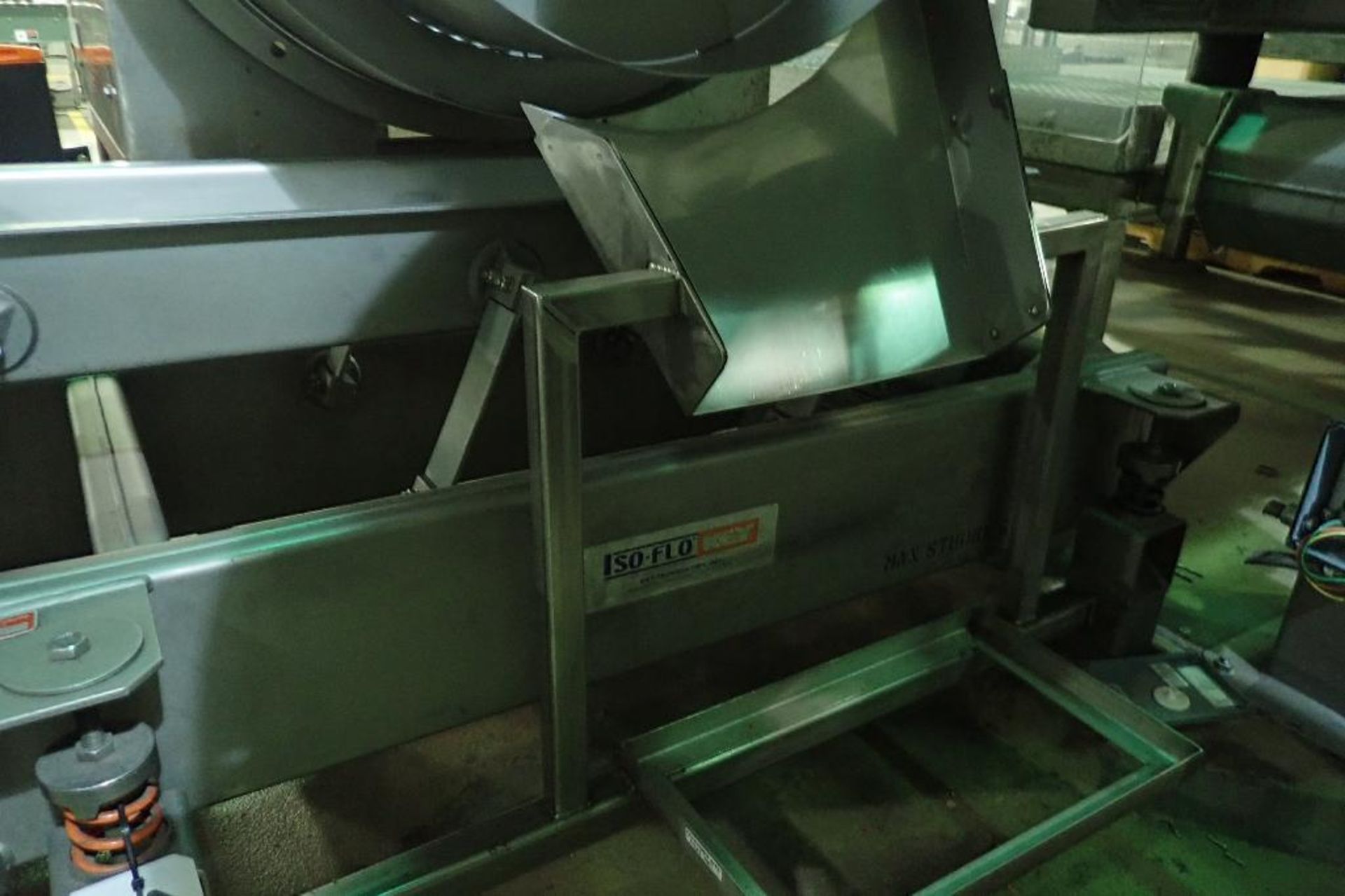 SS Key vibratory conveyor {Located in Lakeville, MN} - Bild 2 aus 7