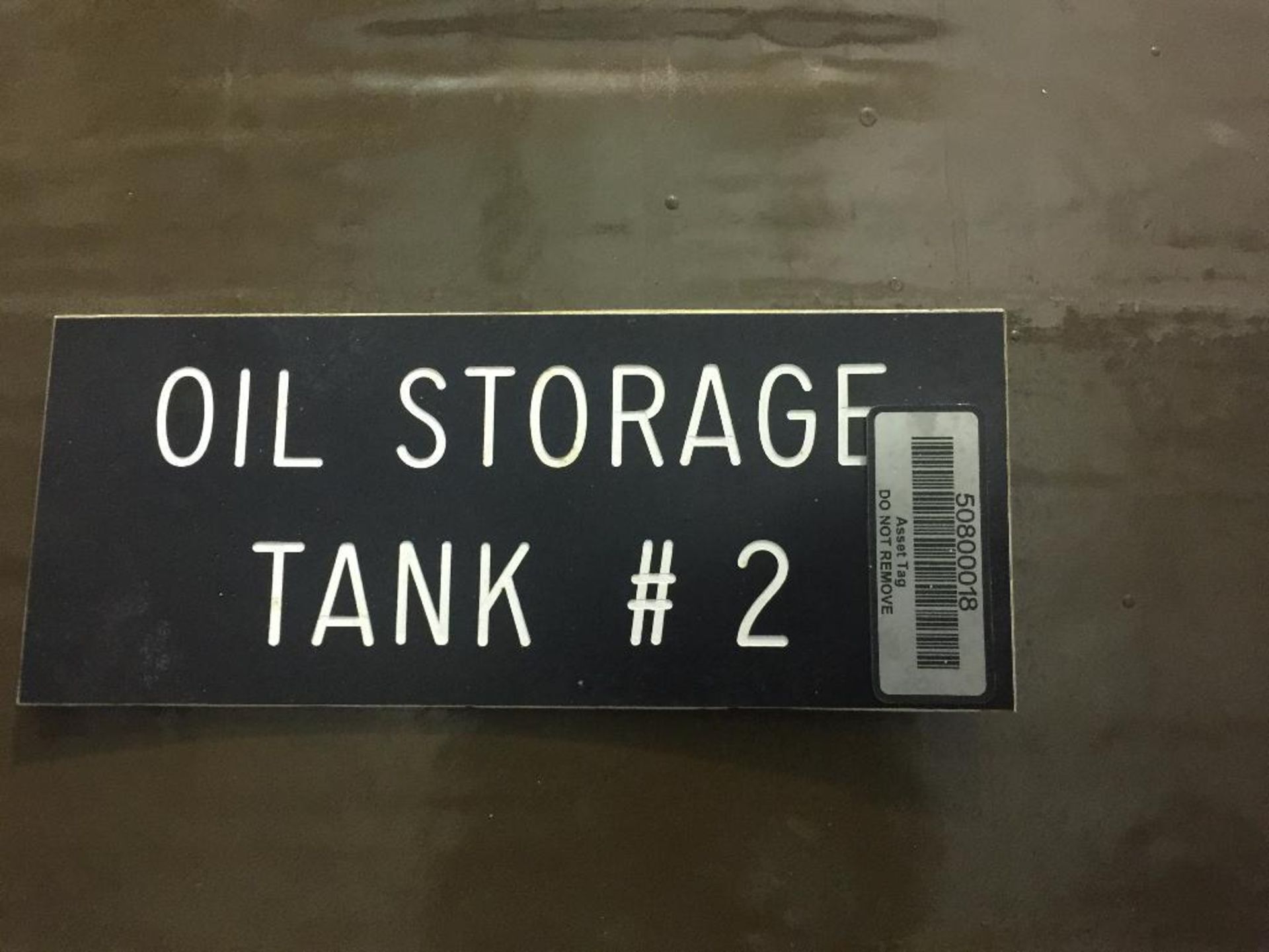 Viatec 8000 gallon fiberglass tank {Located in Forest Park, GA} - Image 3 of 6