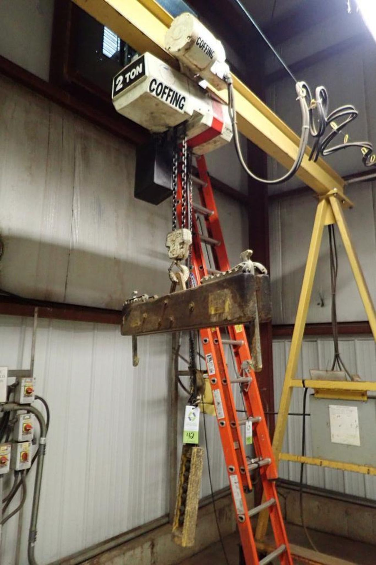 A-frame hoist on power trolley {Located in Plymouth, IN} - Image 4 of 9