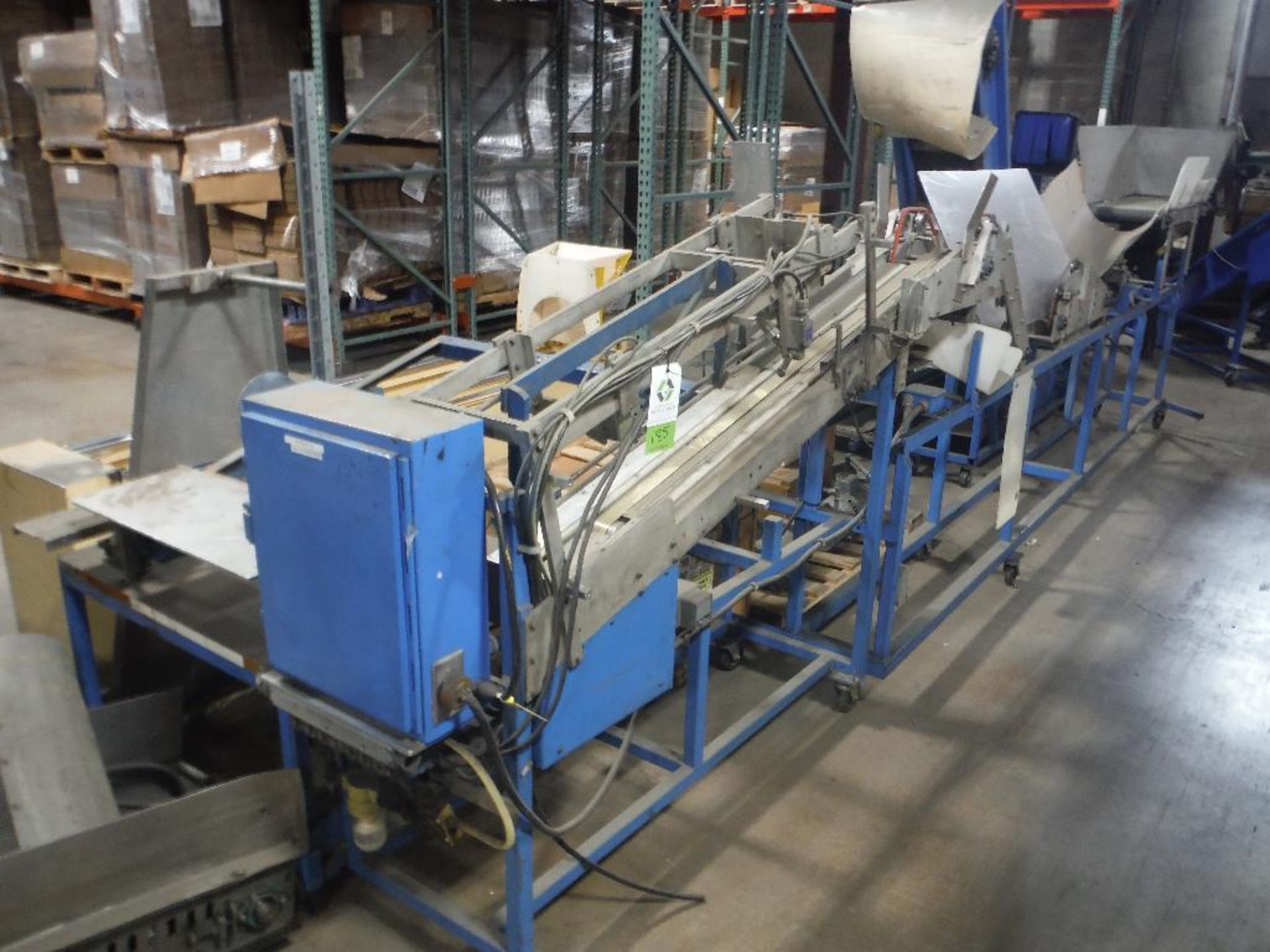 Sort and stack conveyor {Located in Marshall, MN} - Image 4 of 6