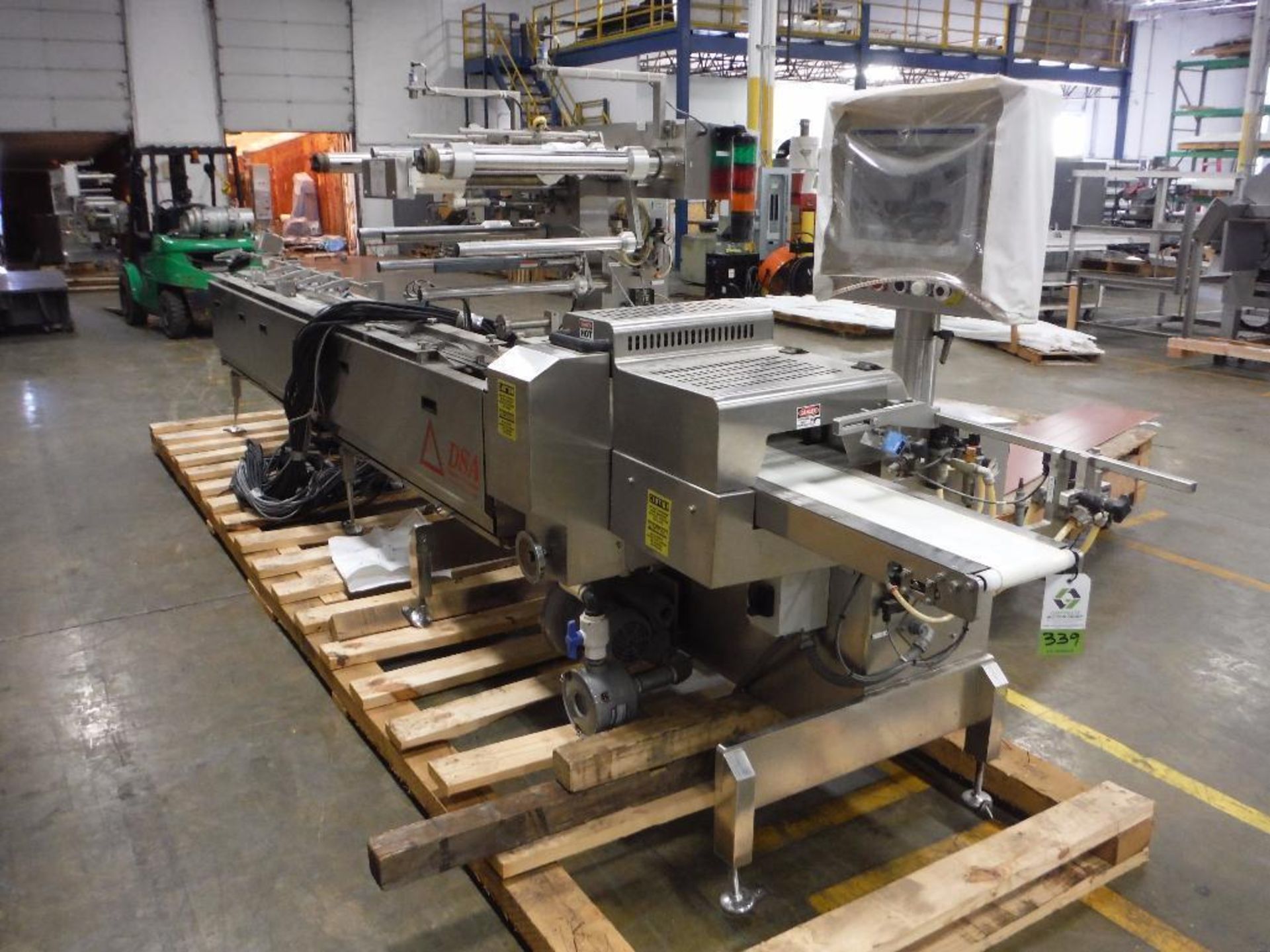 Ilapak delta horizonal form-fill-seal machine {Located in Florence, KY}