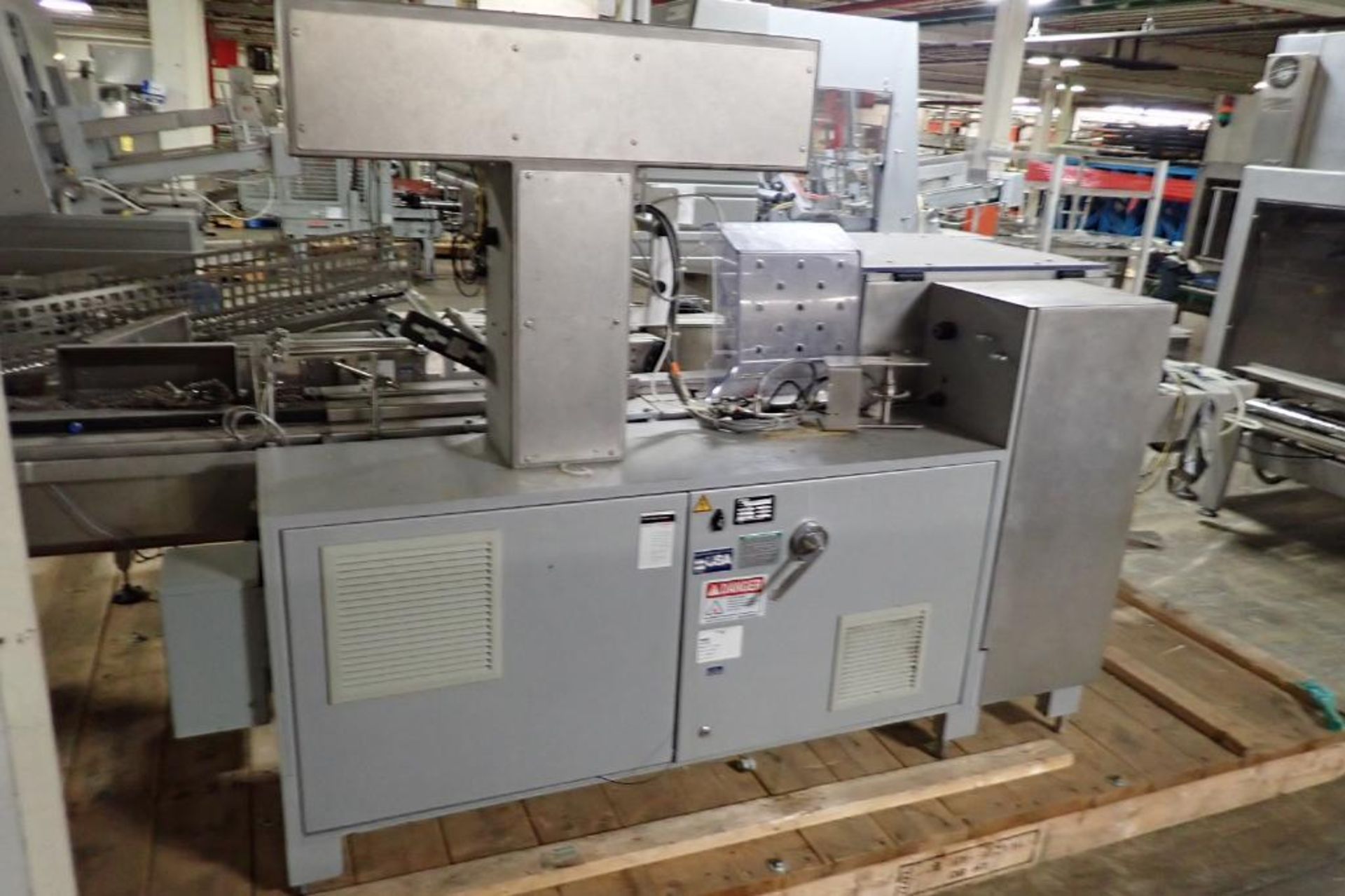 Bosch Doboy linium 611 horizonal form fill seal machine {Located in Indianapolis, IN} - Image 10 of 21