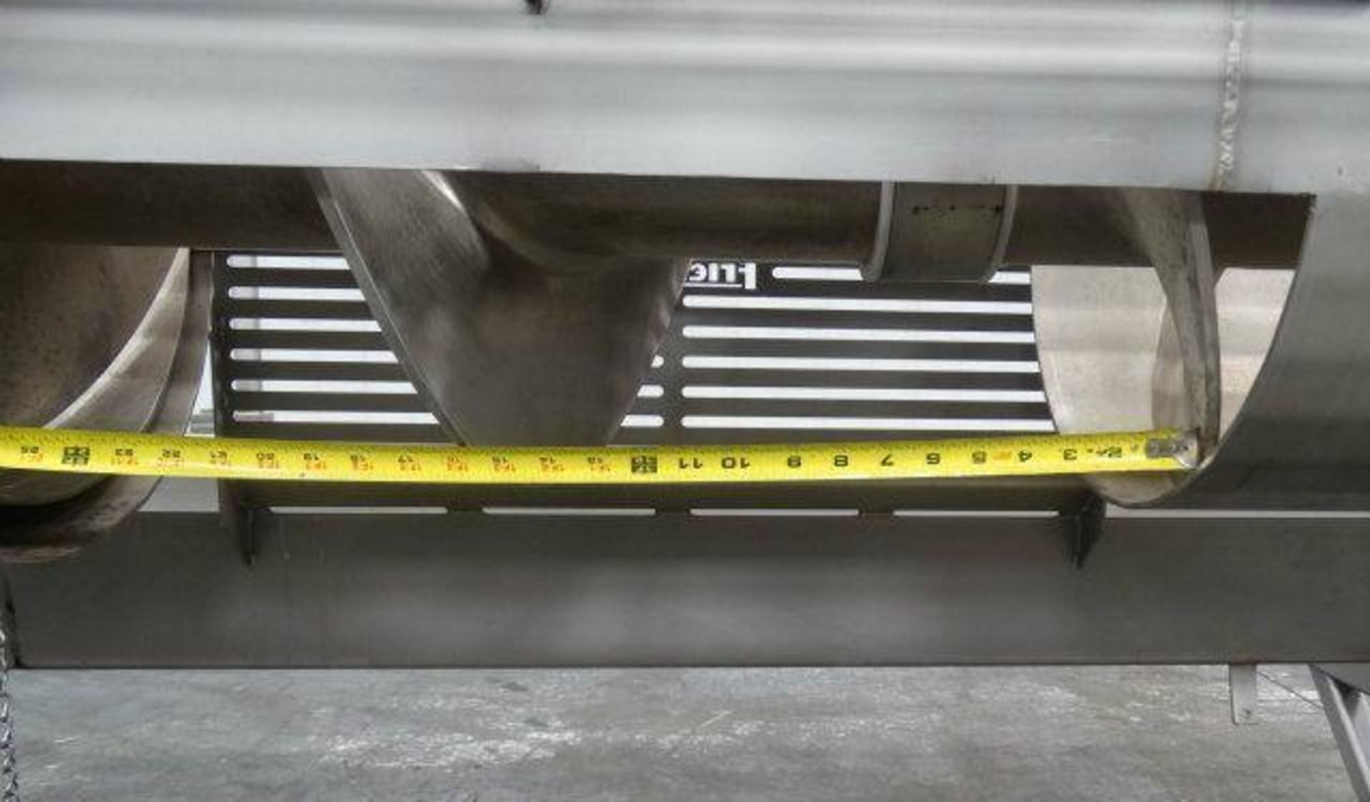 Friesen SS auger screw conveyor {Pendleton, IN} - Image 32 of 39