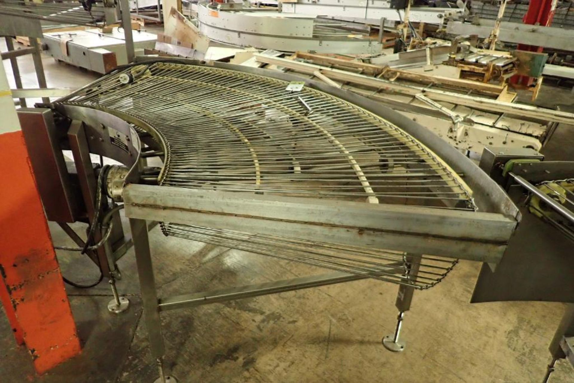 Keenline SS 90 degree conveyor {Located in Indianapolis, IN}