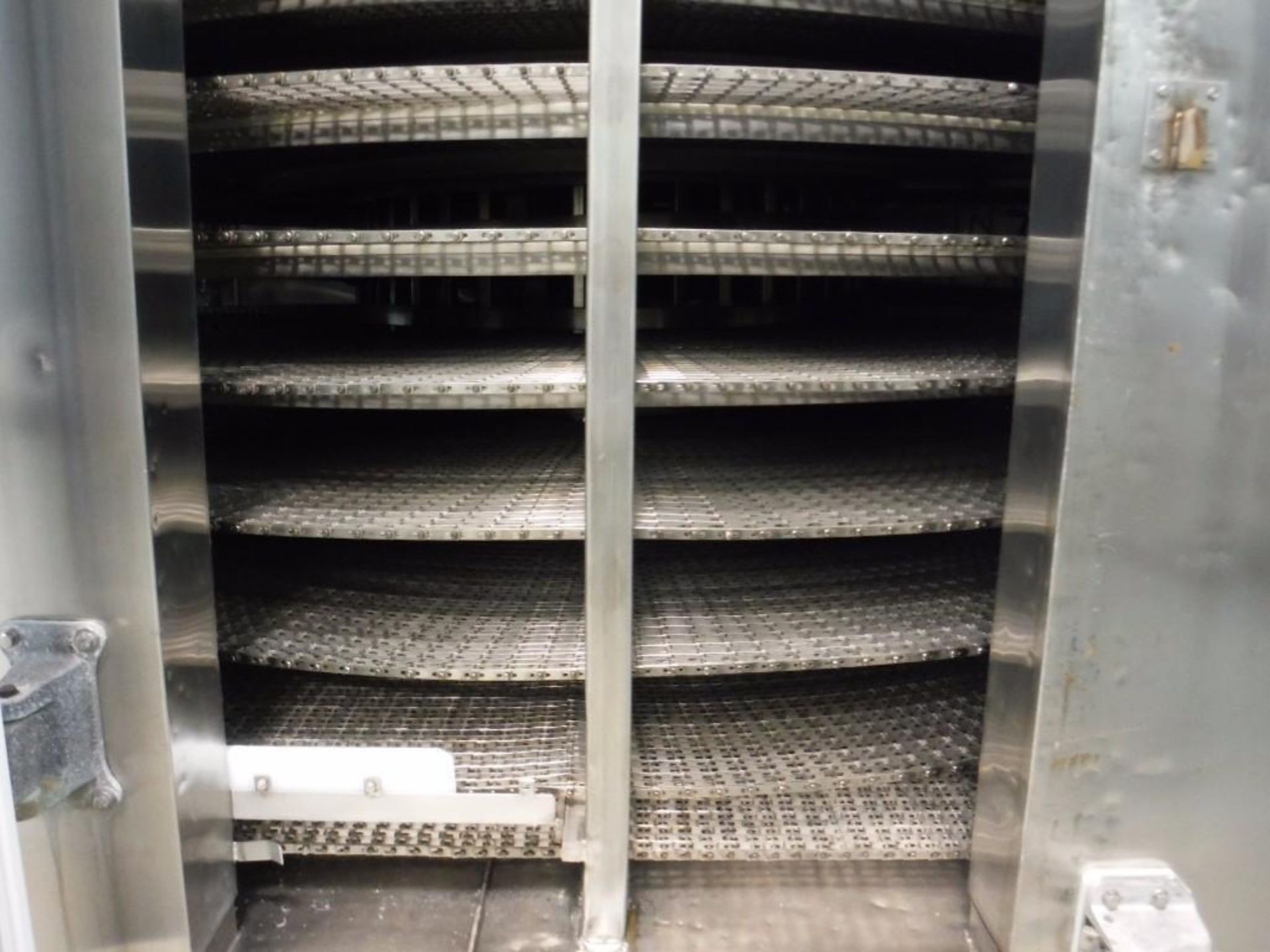 CO2 self contained spiral freezer {Located in Marshall, MN} - Image 5 of 8