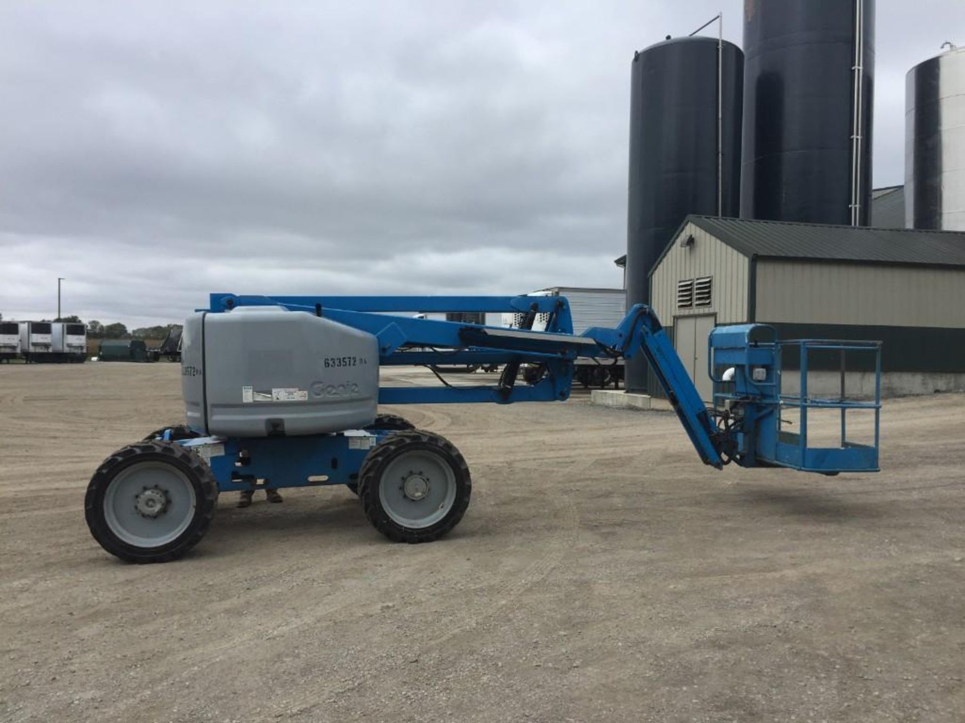 2006 Genie boom lift {Pendleton, IN} - Bild 8 aus 13