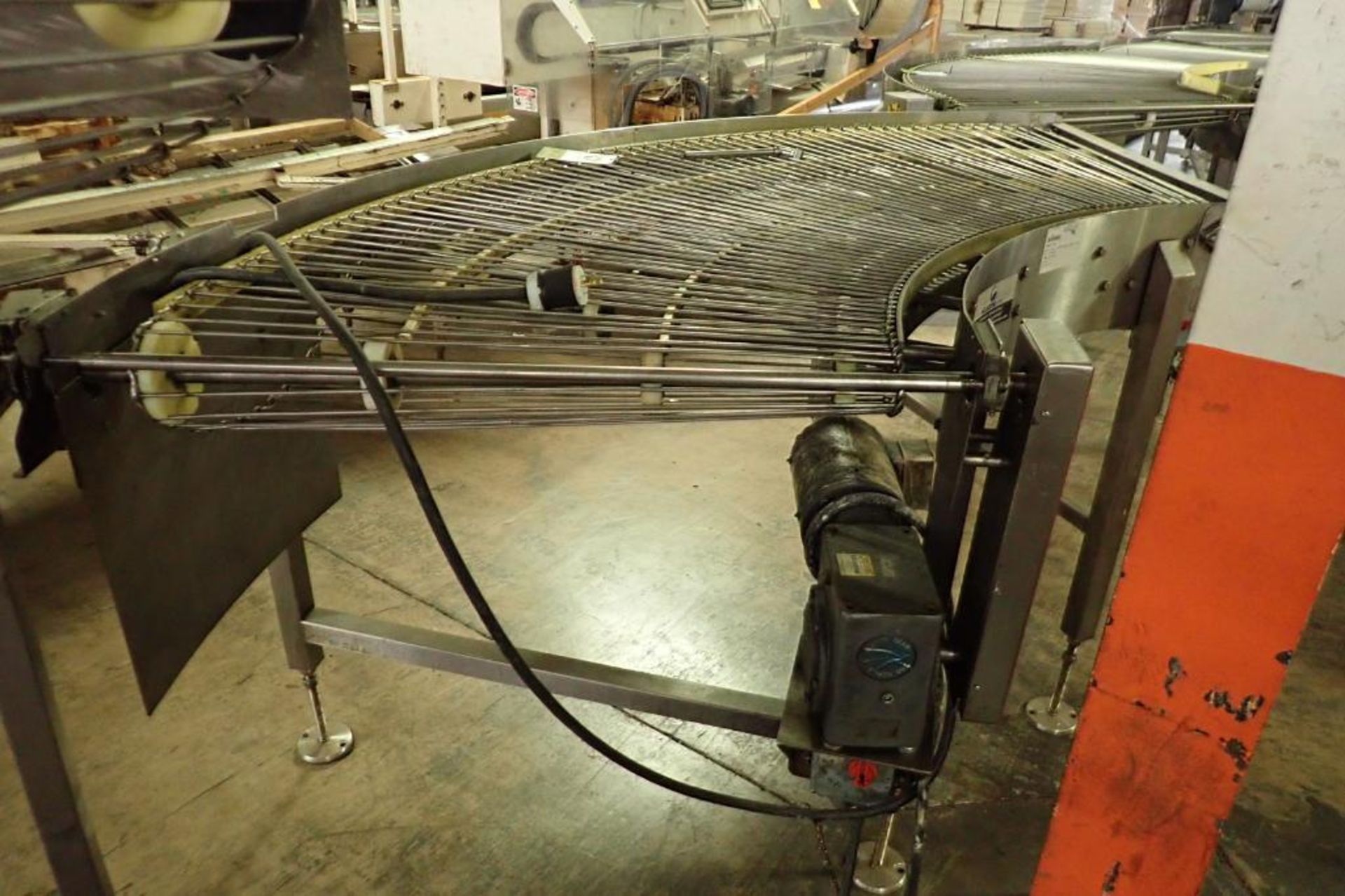 Keenline SS 90 degree conveyor {Located in Indianapolis, IN} - Bild 2 aus 6