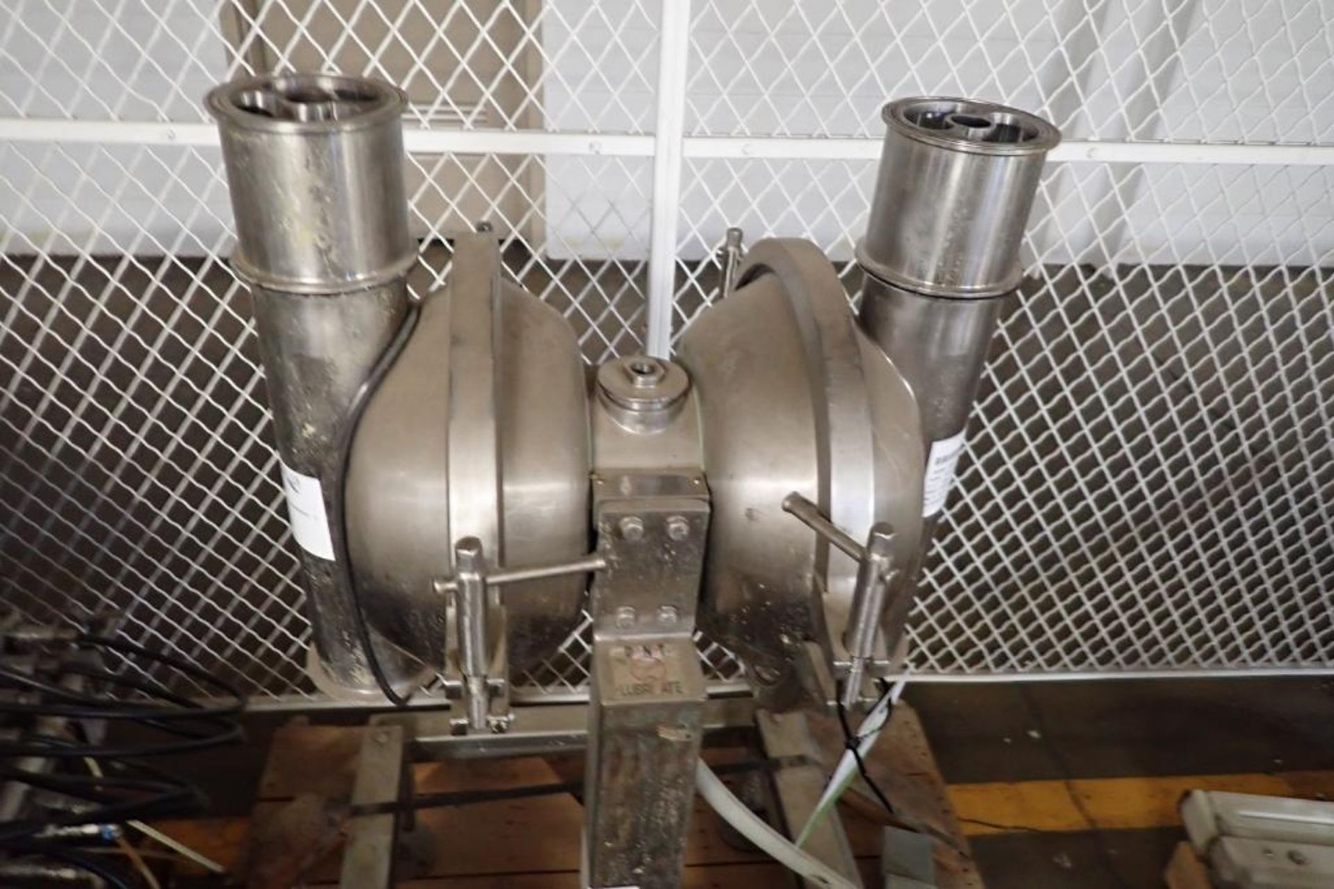 Murzan SS diaphragm pump {Located in Indianapolis, IN} - Bild 2 aus 6