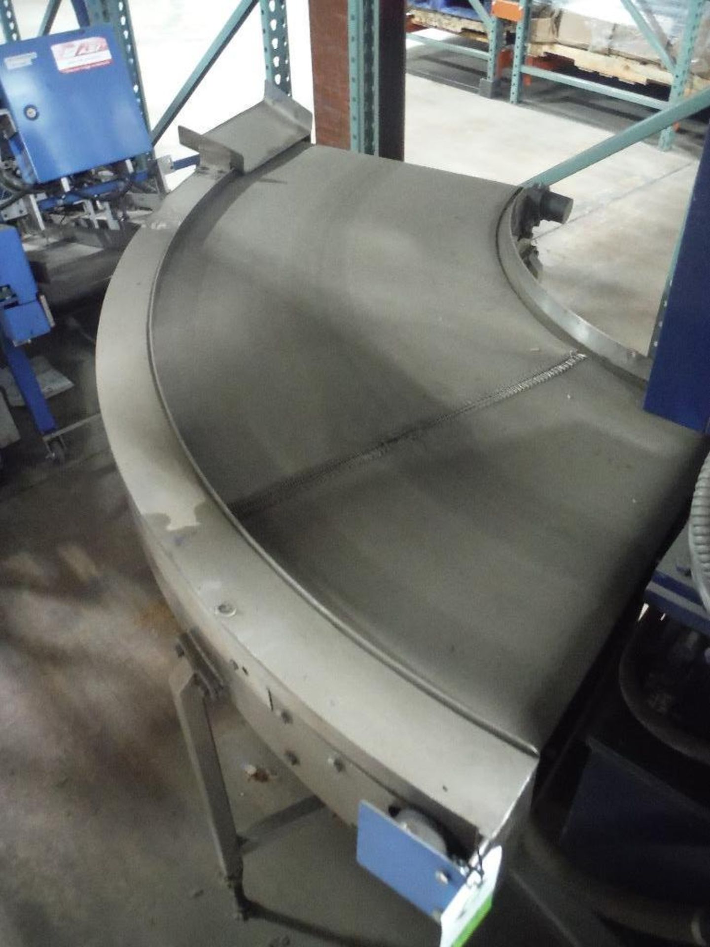 Flo turn 90 degree belt conveyor {Located in Marshall, MN} - Image 2 of 4