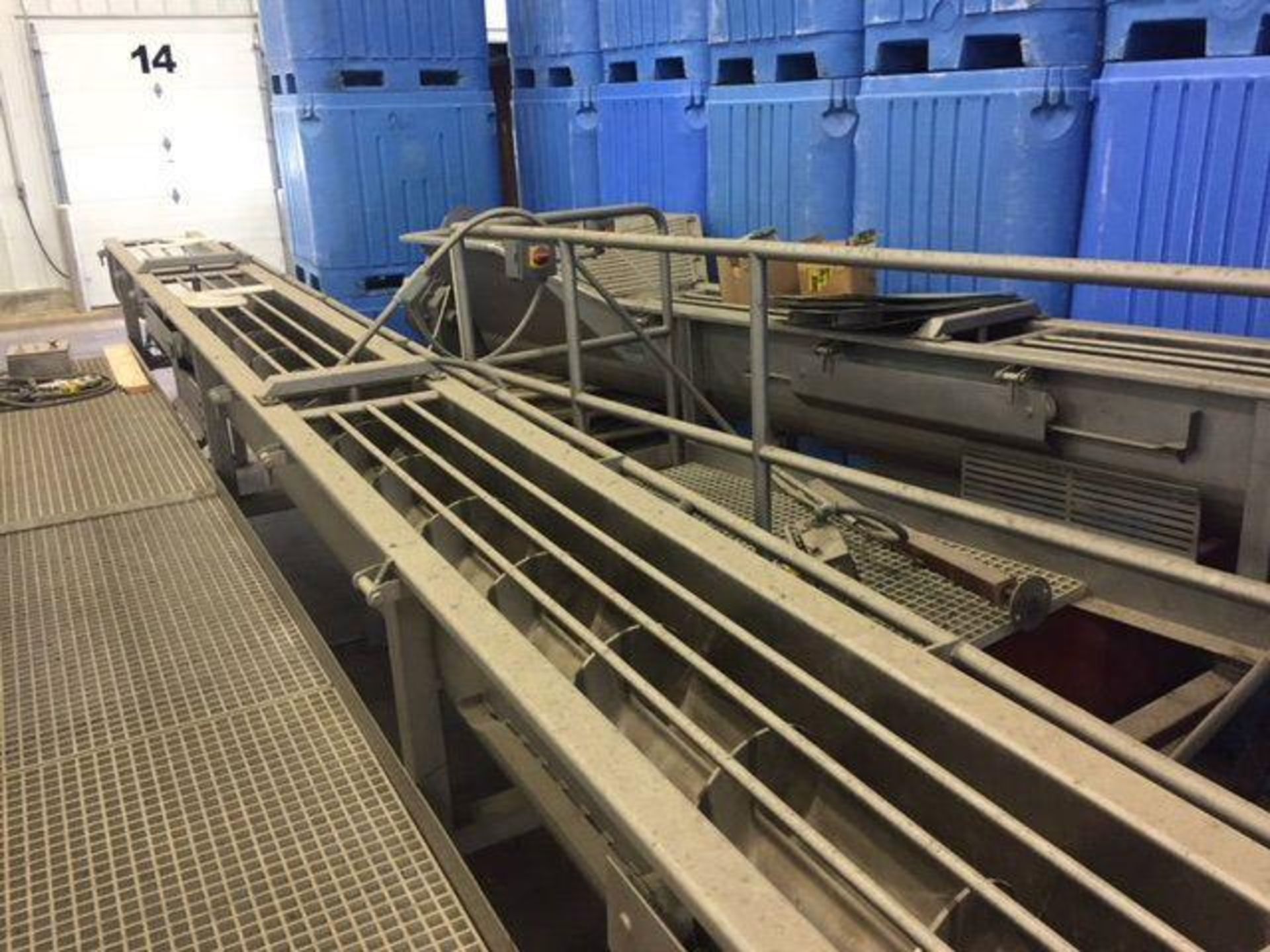 Friesen SS auger screw conveyor {Pendleton, IN} - Image 6 of 25