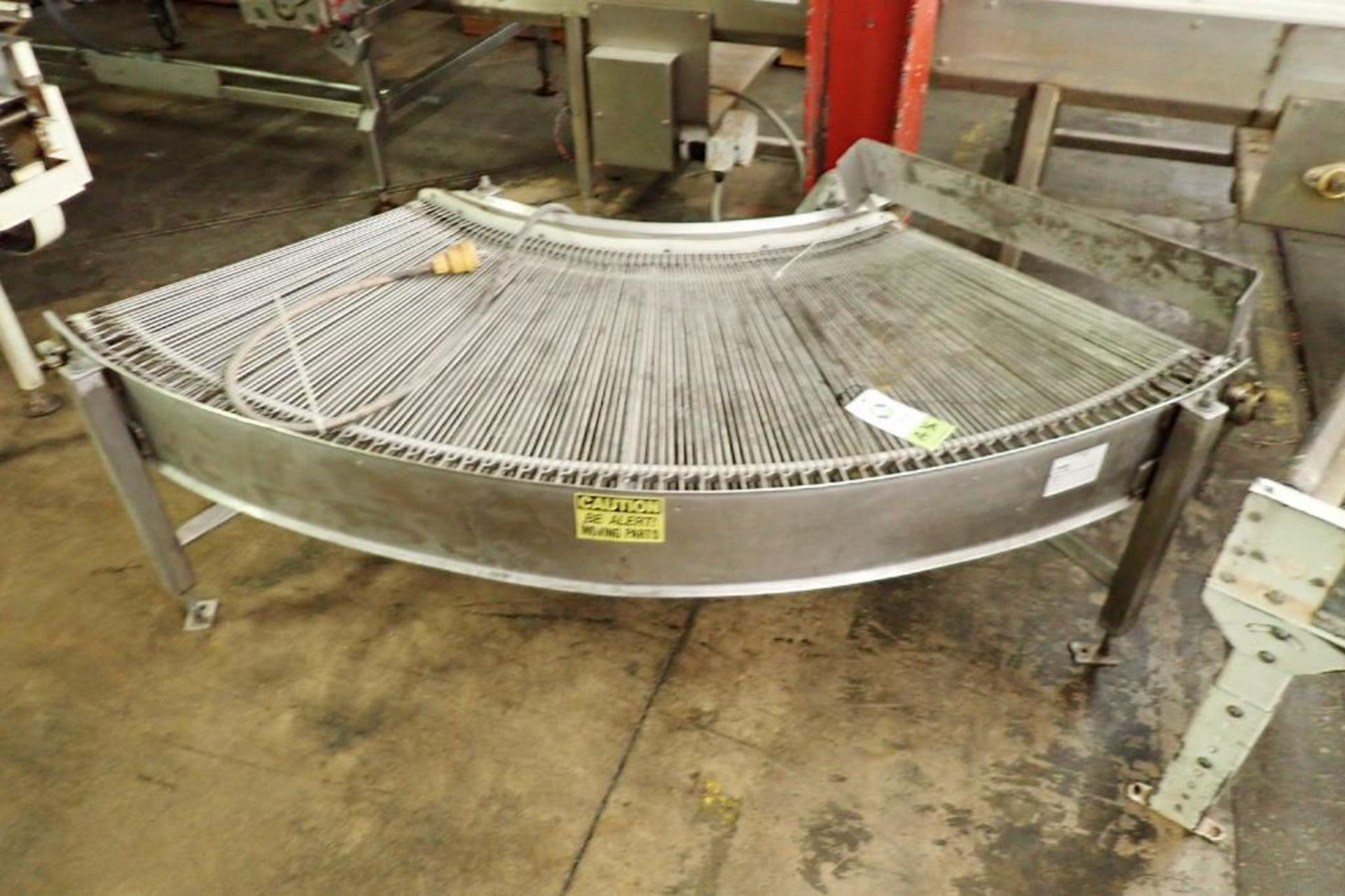 Kleenline 90 degree conveyor {Located in Indianapolis, IN} - Image 2 of 5