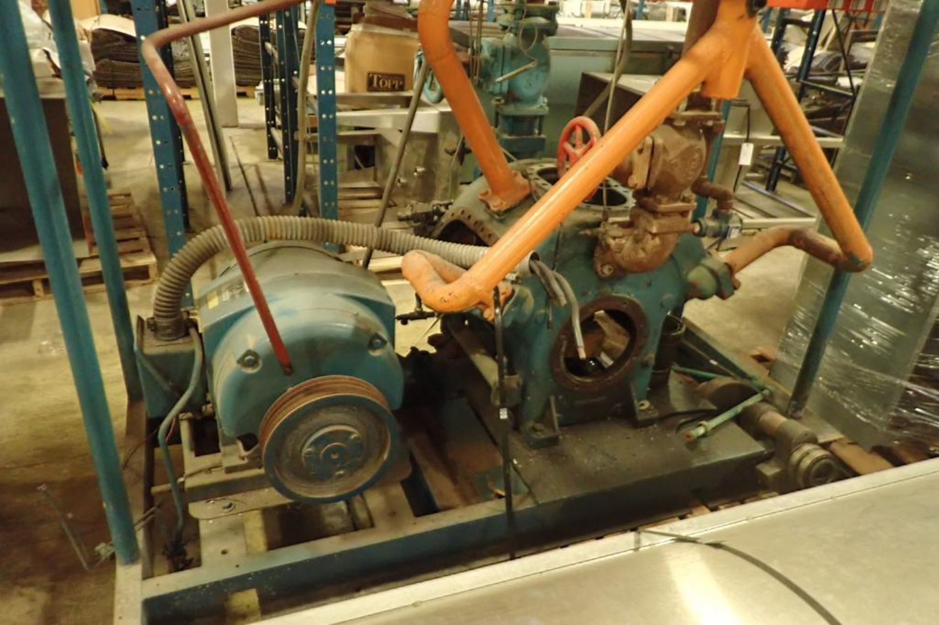 Vilter 6 cylinder reciprocating ammonia compressor {Located in Indianapolis, IN} - Image 10 of 10