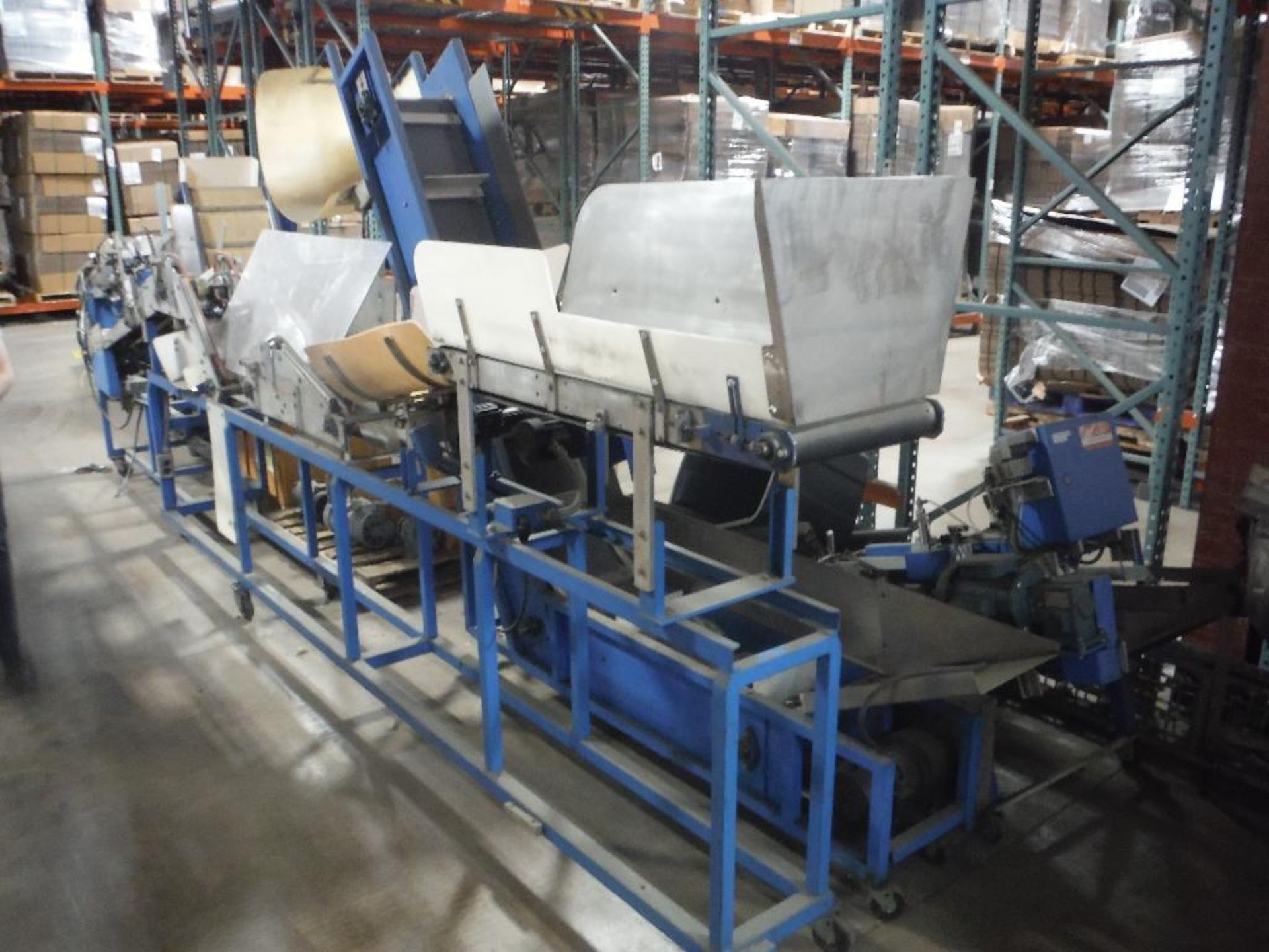 Sort and stack conveyor {Located in Marshall, MN}