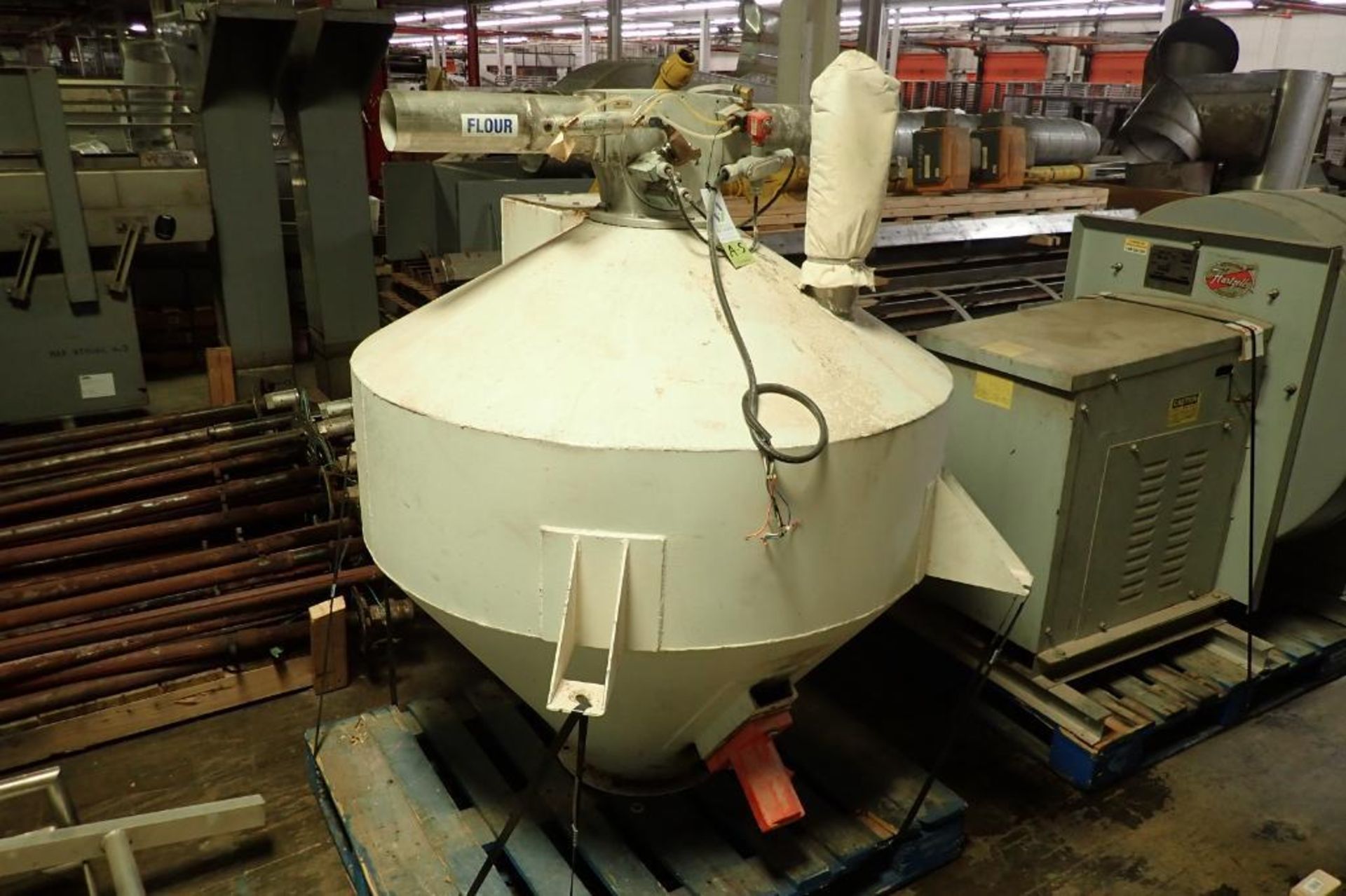 Mild steel weigh hopper {Located in Indianapolis, IN}