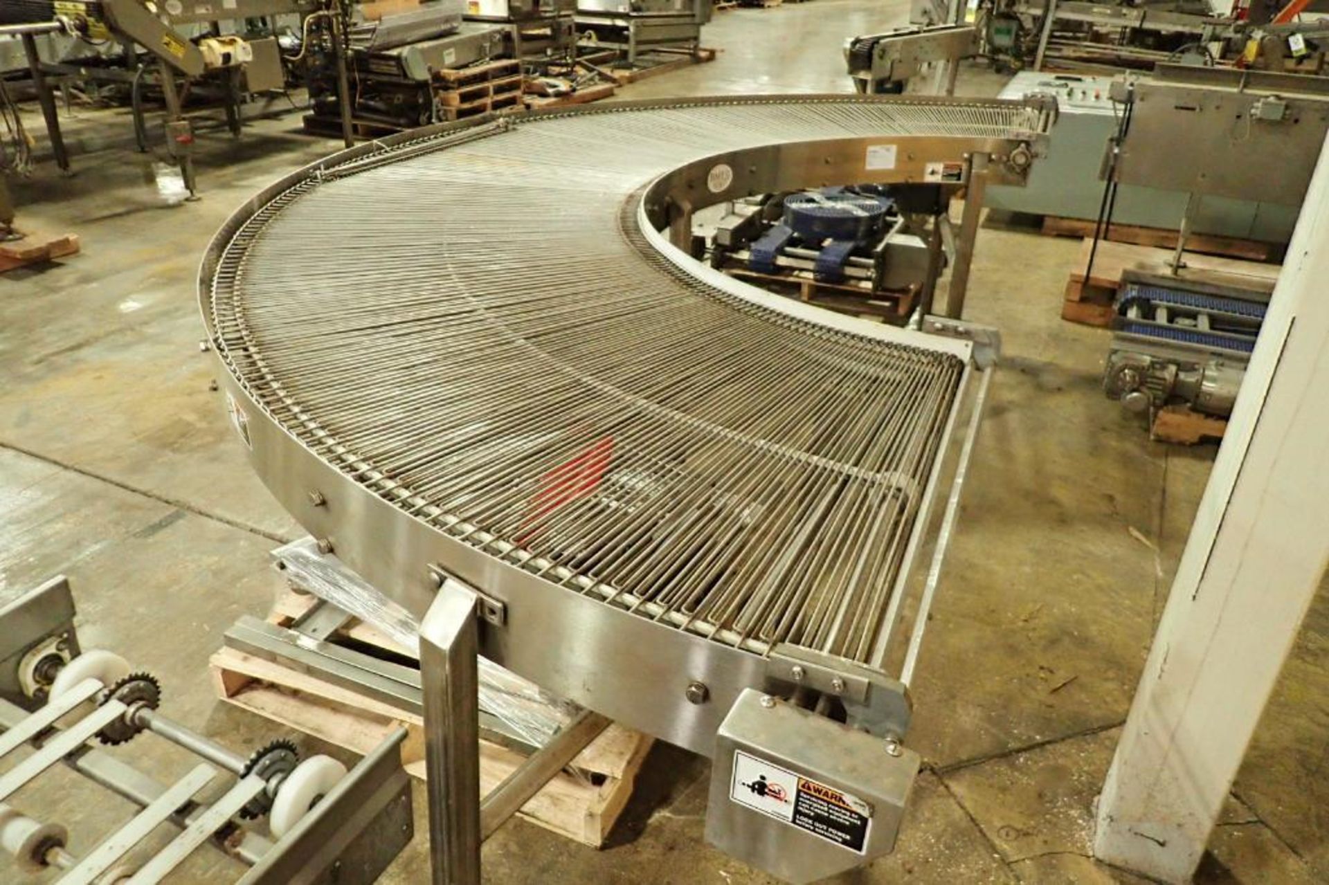 BMI 180 degree conveyor {Located in Indianapolis, IN} - Image 3 of 7
