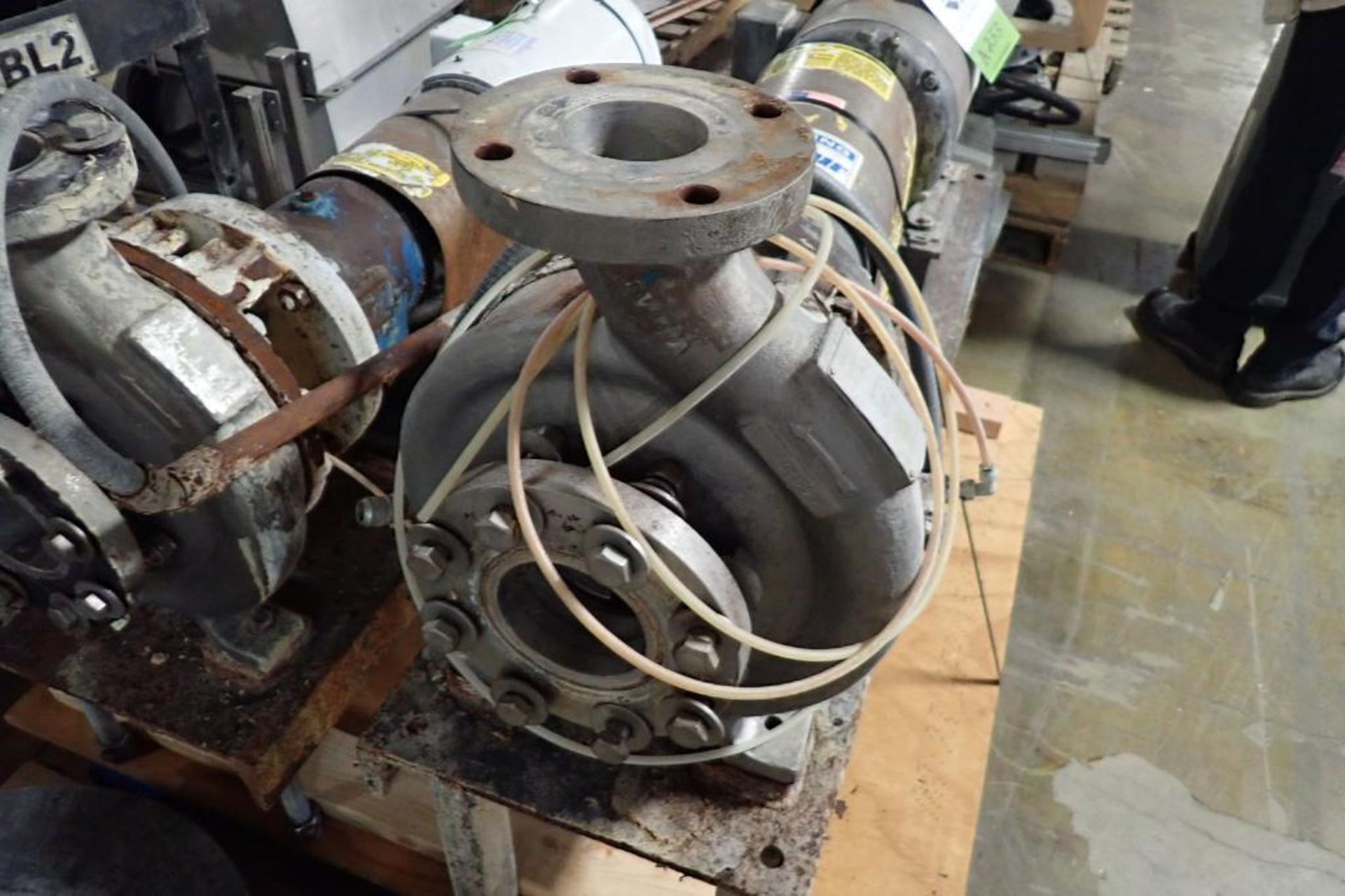 (2) Sterling SS centrifugal oil pumps {Located in Indianapolis, IN} - Image 3 of 10