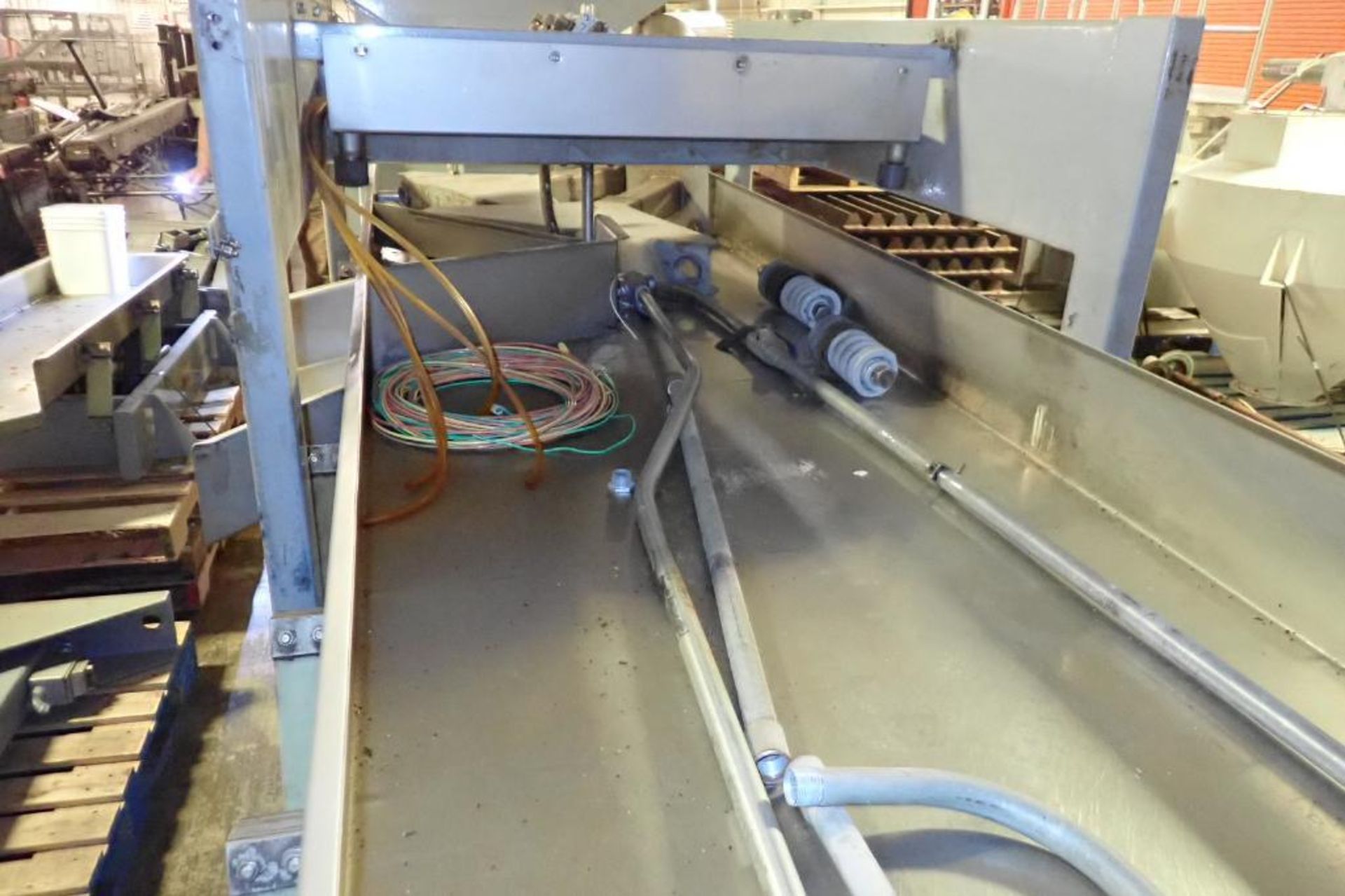 Key iso-flo vibrator conveyor {Located in Indianapolis, IN} - Bild 5 aus 10