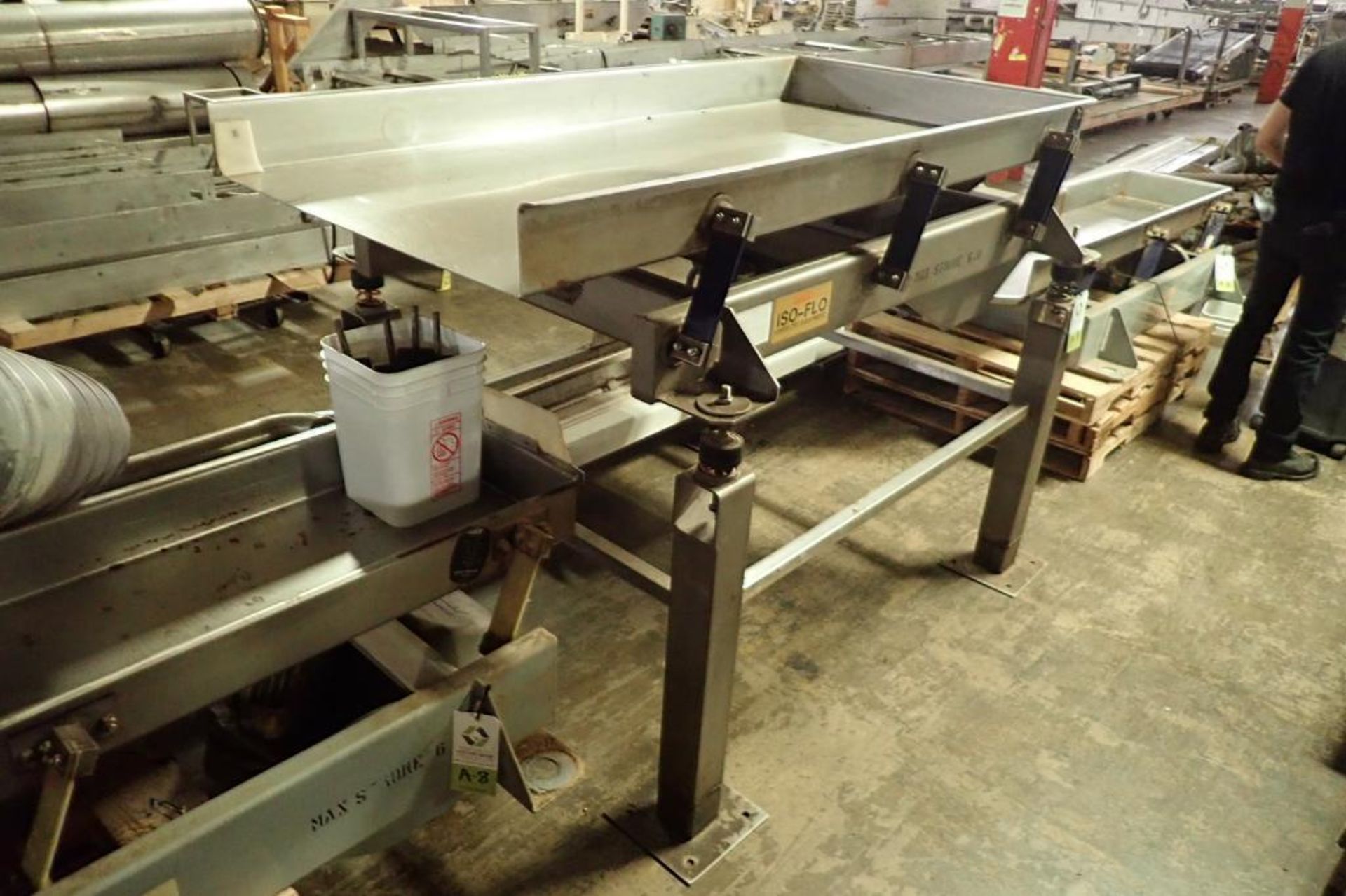 Key iso-flo vibrator conveyor {Located in Indianapolis, IN}