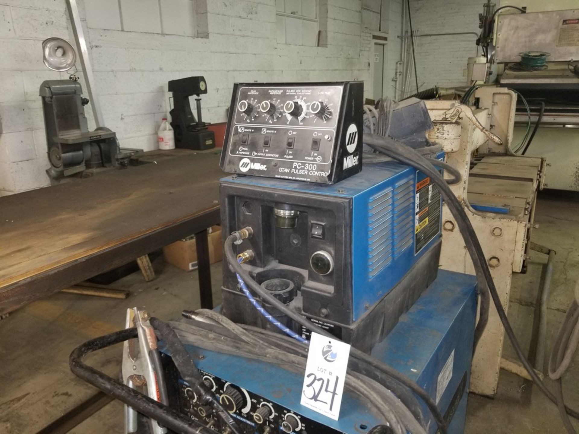 Miller Syncrowave 250 Power Source Welder - Image 3 of 4