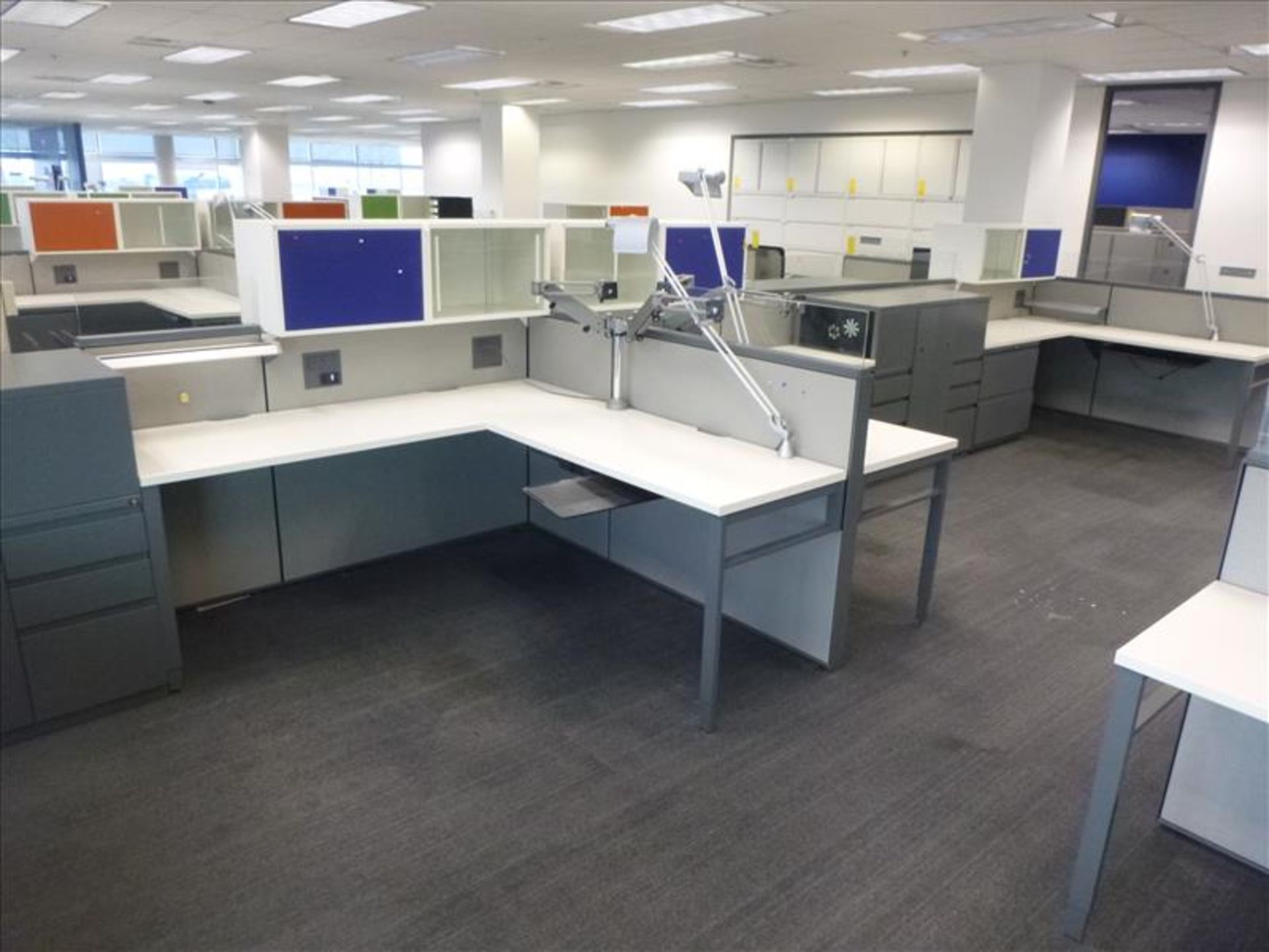 (6) Haworth cubicle workstations, approx. 12' x 24' footprint (excl. contents and office - Image 2 of 2