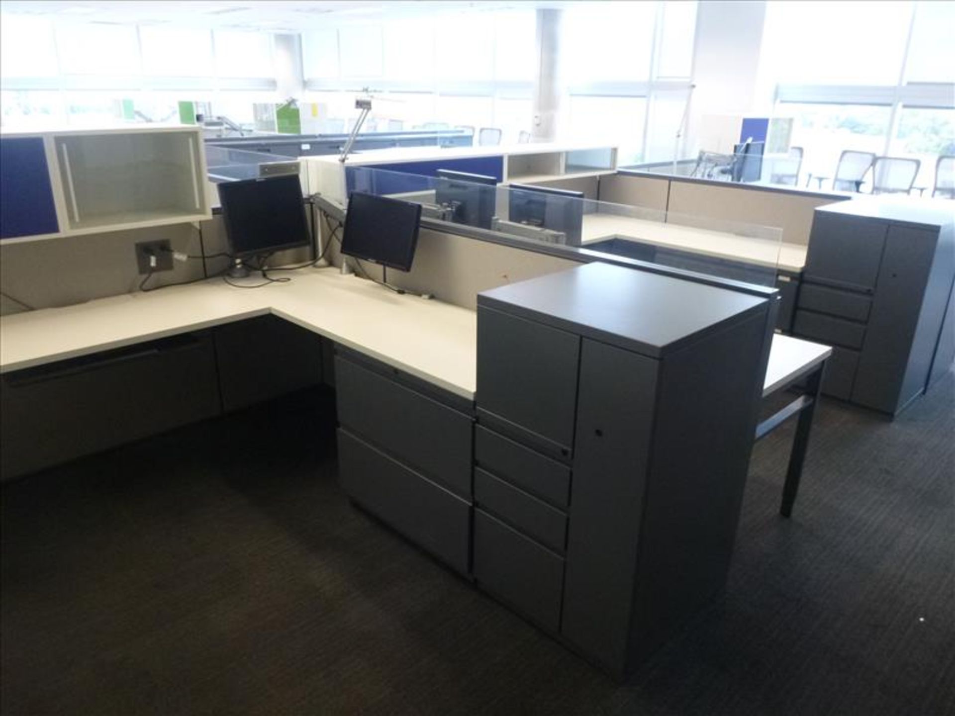 (6) Haworth cubicle workstations, approx. 16' x 24.5' footprint (excl. contents and office - Image 2 of 2