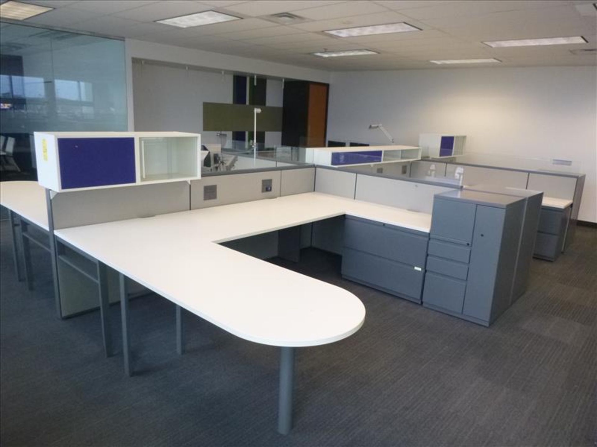 (6) Haworth cubicle workstations, approx. 16' x 24.5' footprint (excl. contents and office