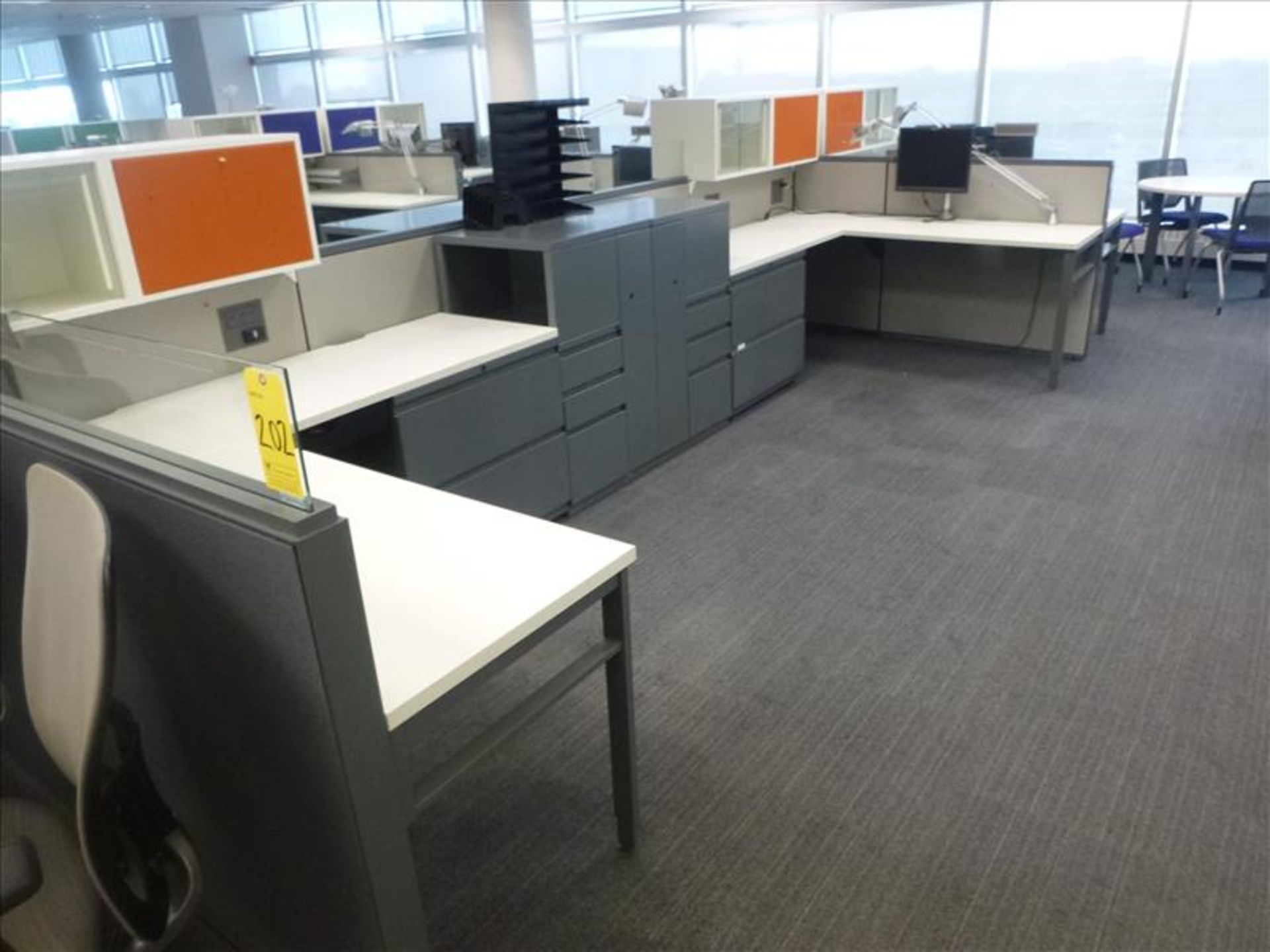 (6) Haworth cubicle workstations, approx. 12' x 25' footprint (excl. contents and office